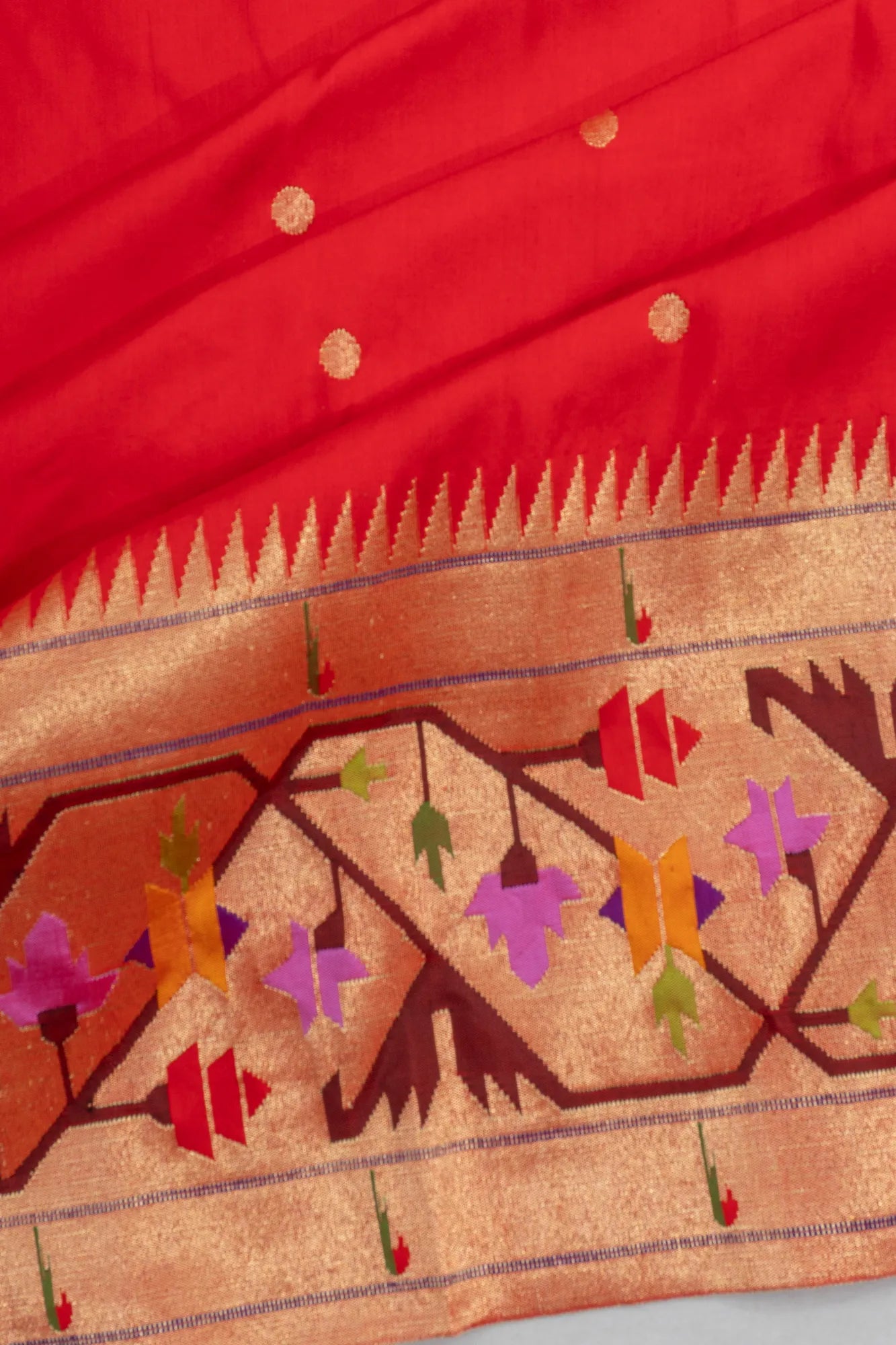 Paithani Silk Butta Red Saree With Asawali Border