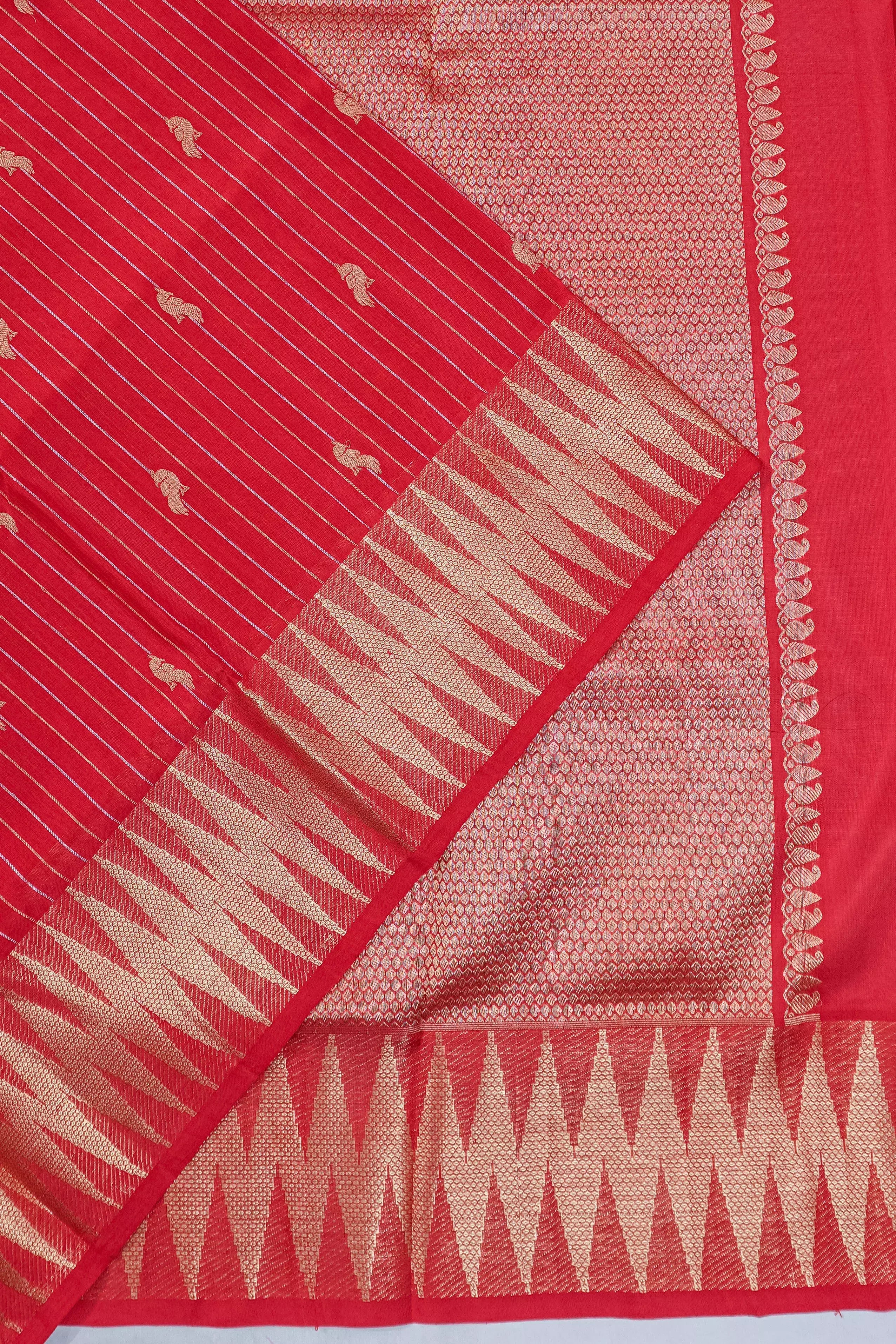 Venkatagiri Silk Lines And Butta Red Saree