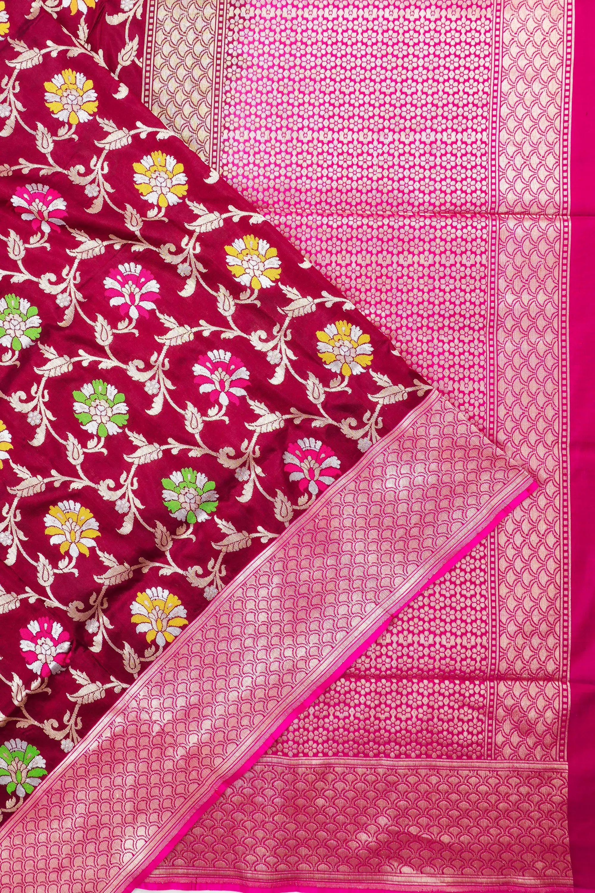Vaanya Banaras Silk Brocade Maroon Saree