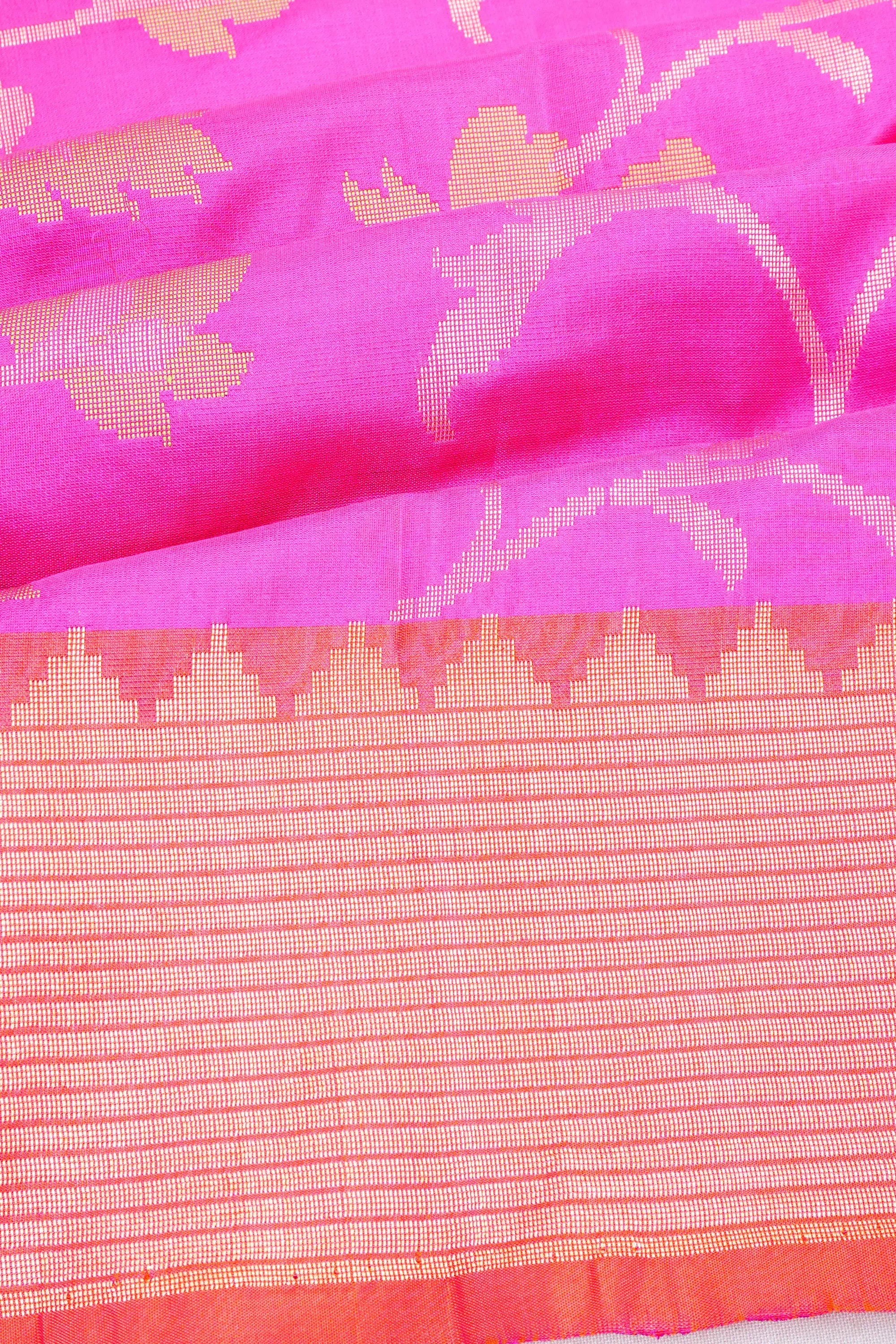 Vaanya Banaras Silk Brocade Pink Saree