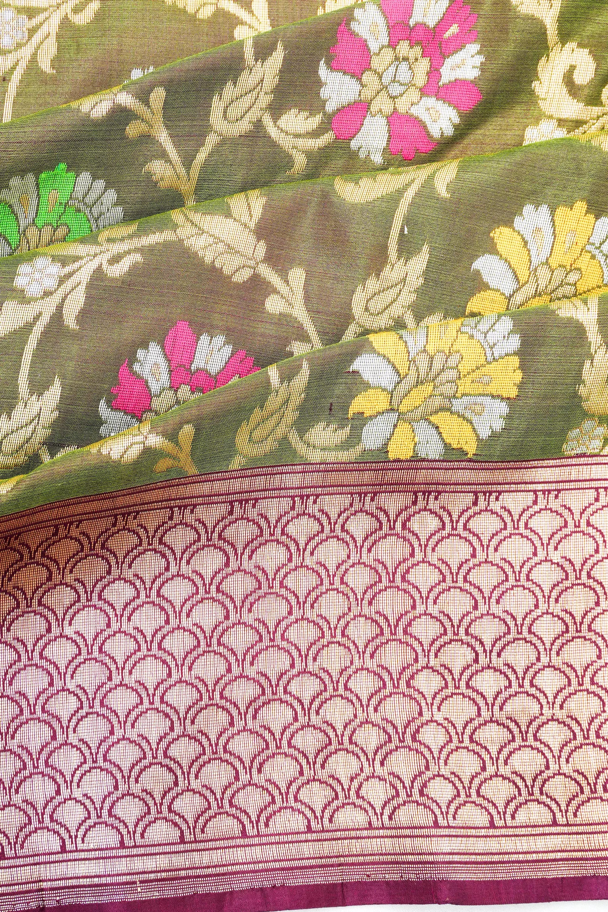 Vaanya Banaras Silk Brocade Mehendi Green Saree