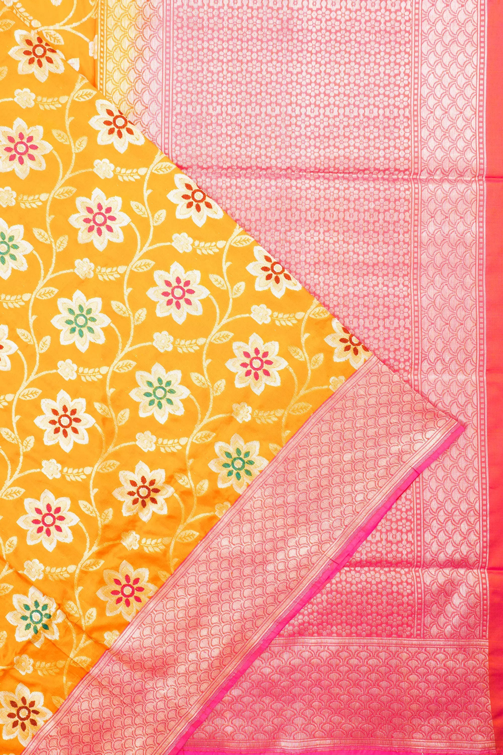 Vaanya Banaras Silk Brocade Yellow Saree