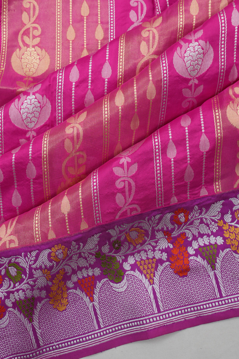 Vaanya Banaras Silk Brocade Pink Saree