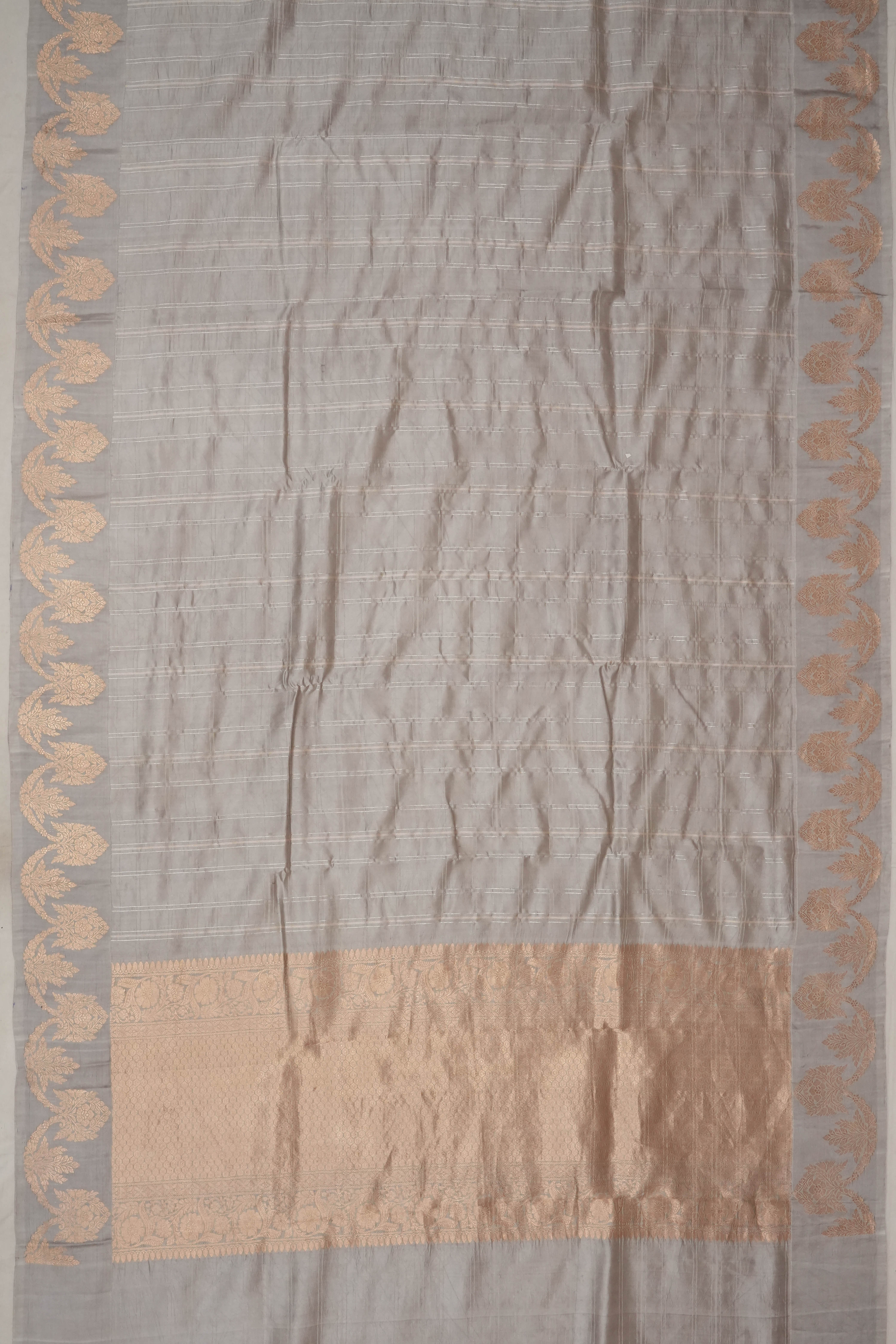 Vaanya Banaras Silk Checks Grey Saree