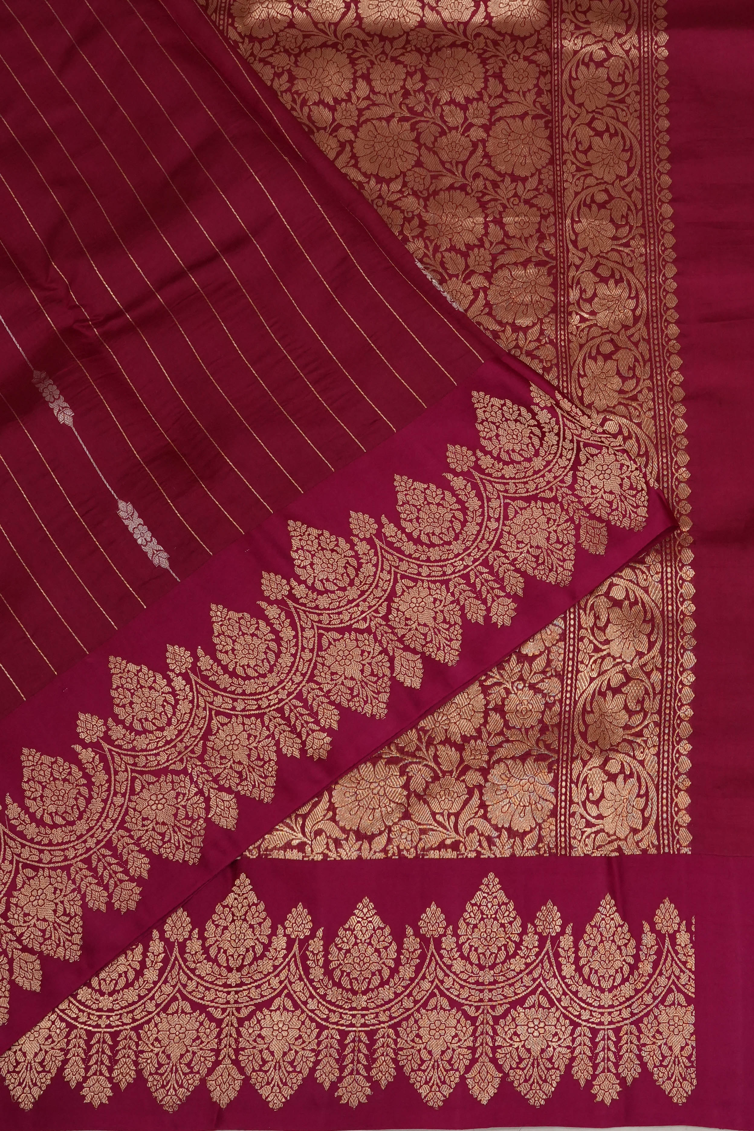 Vaanya Banaras Silk Lines Maroon Saree