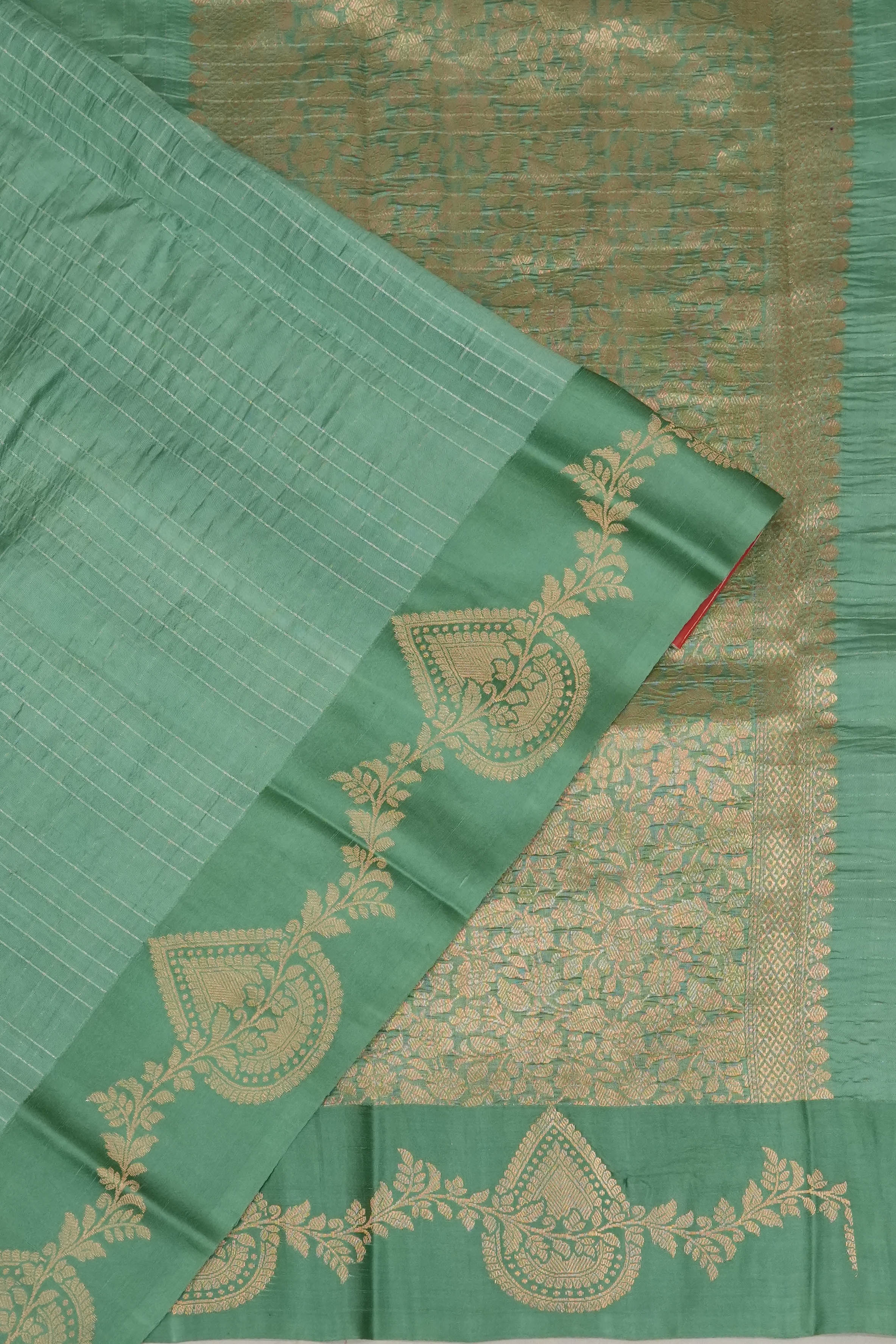 Vaanya Banaras Silk Checks Green Saree