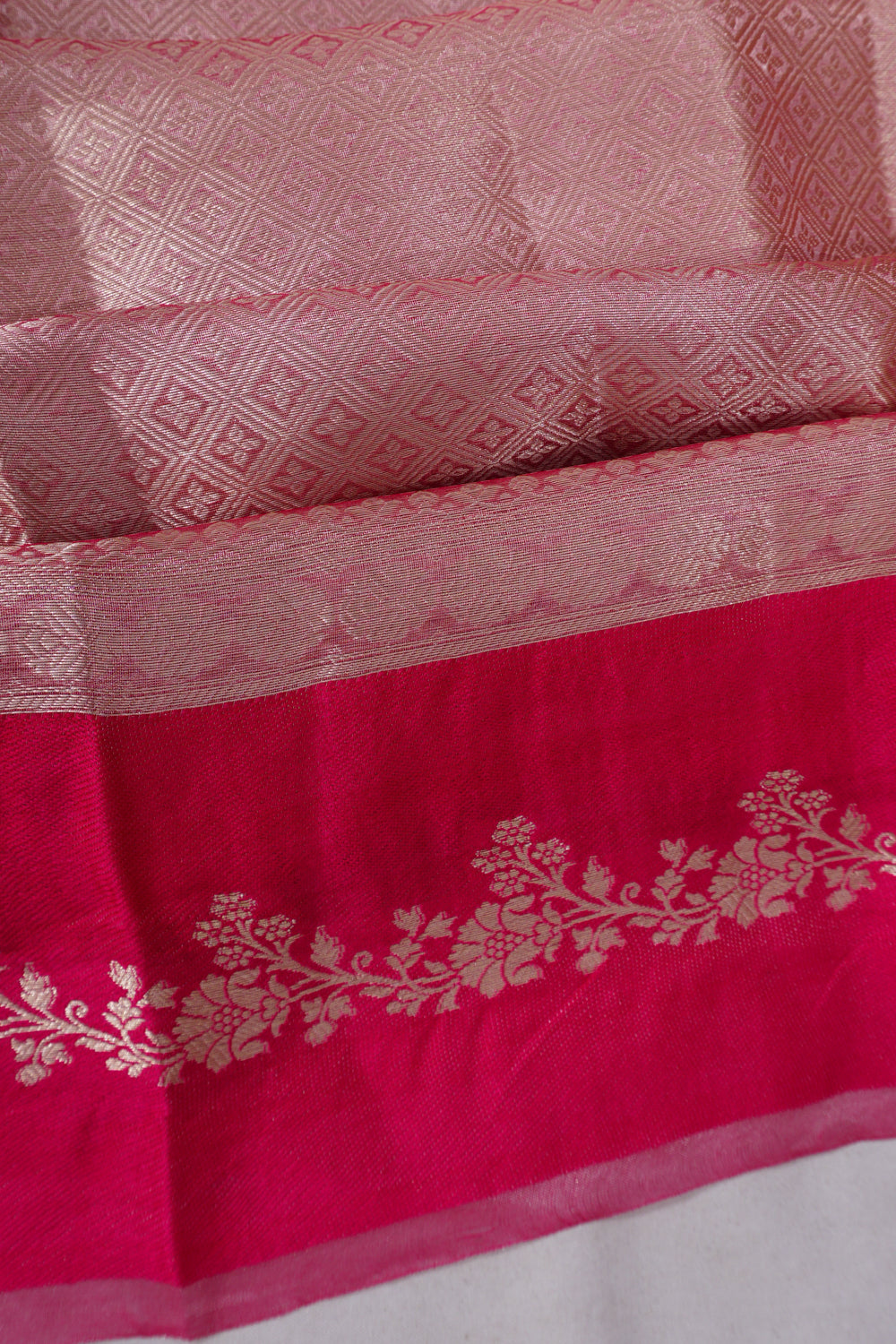 Vaanya Banaras Kora Organza Brocade Pink Saree