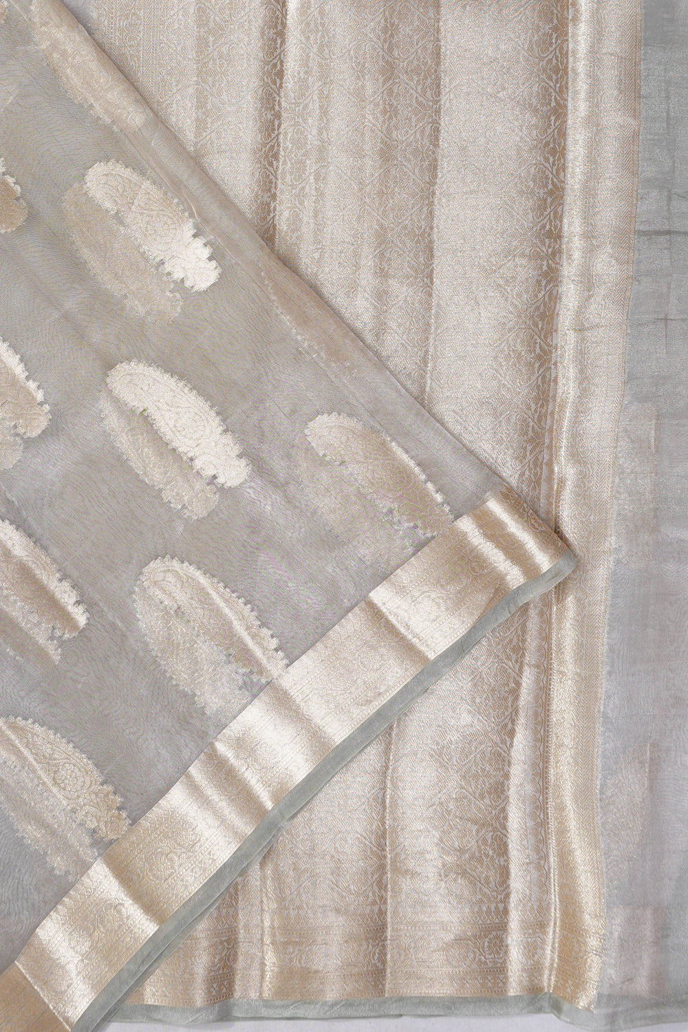 Vaanya Banaras Kora Organza Butta Silver Saree