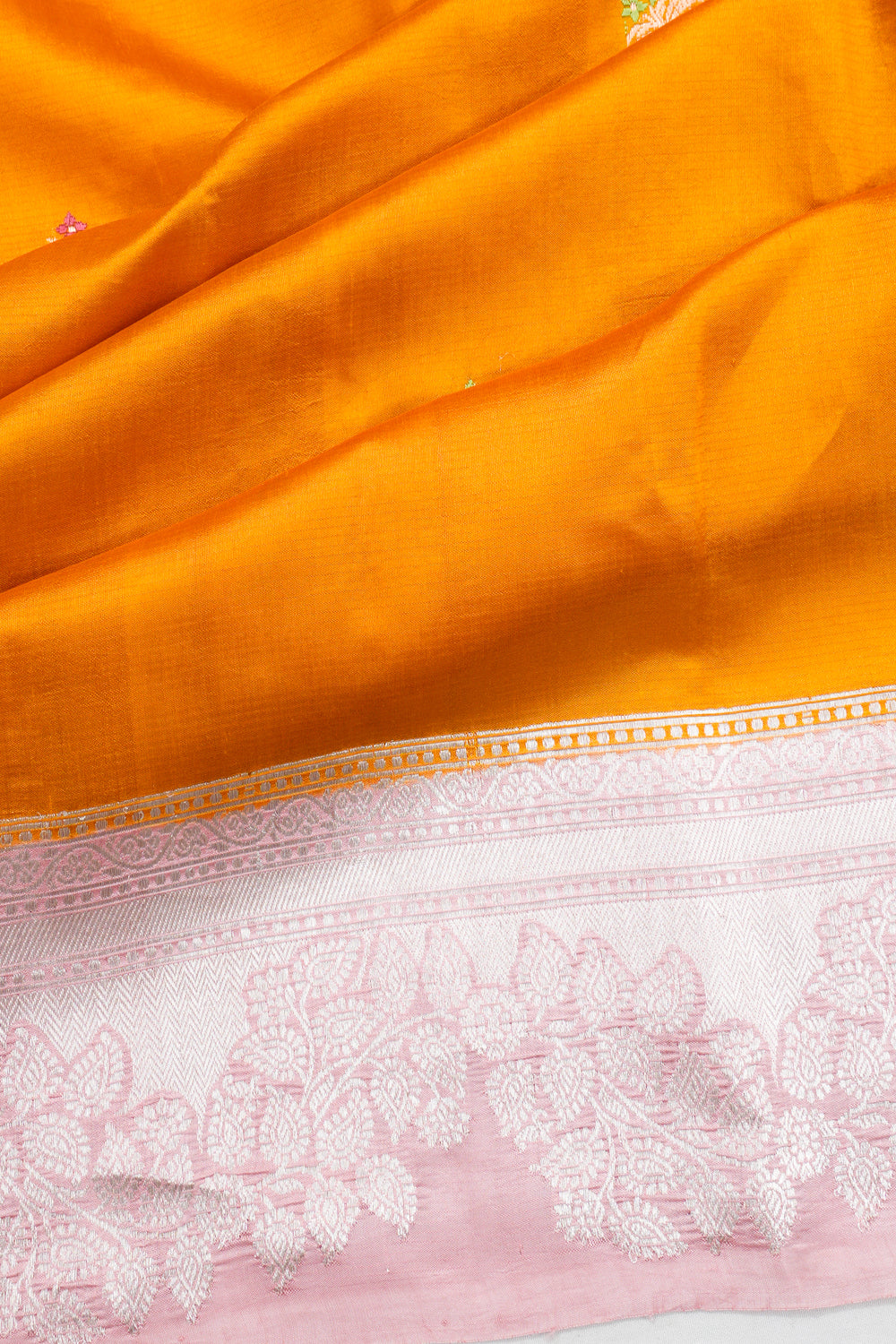 Vaanya Banaras Silk Butta Yellow Saree