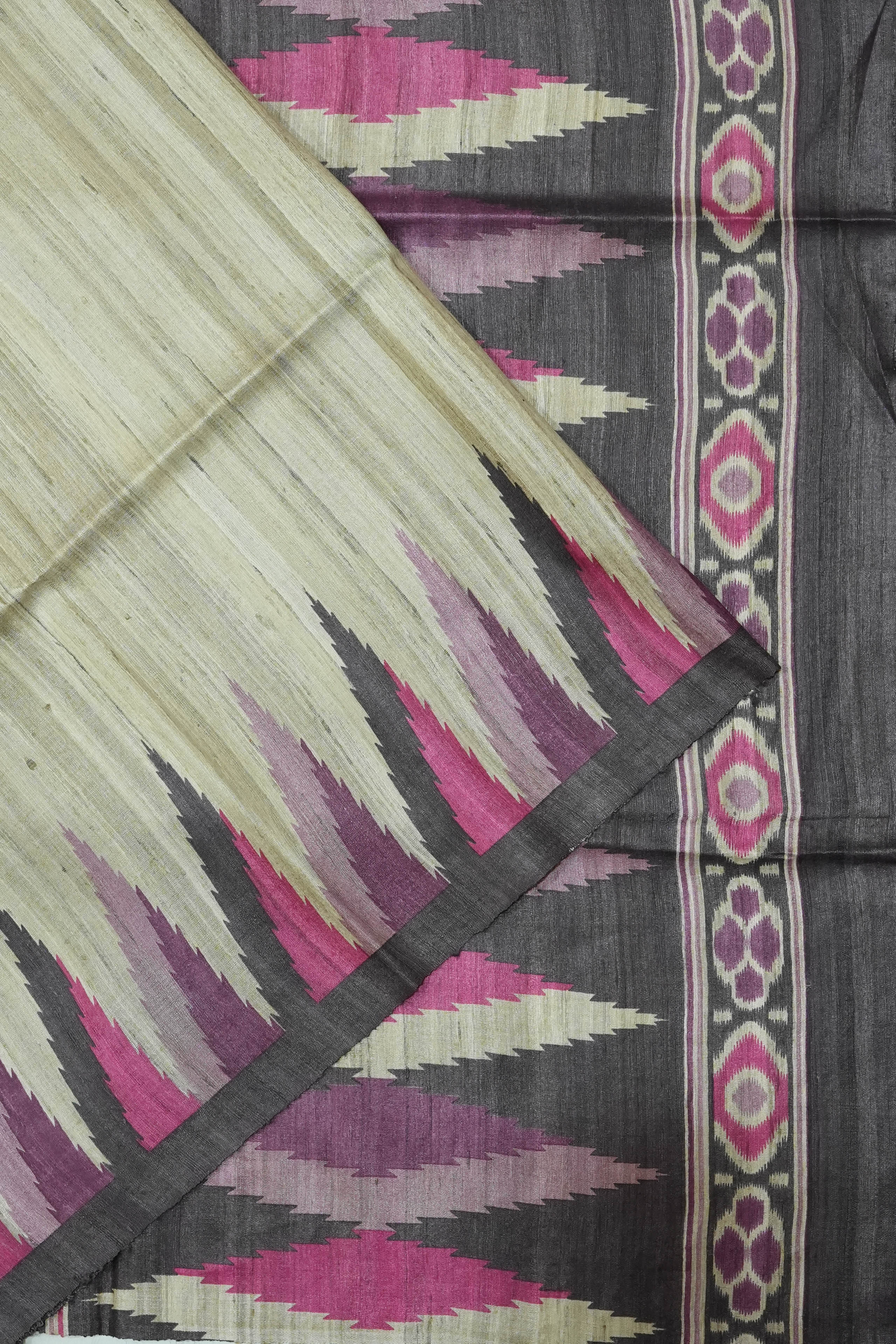 Tussar Plain Cream Saree