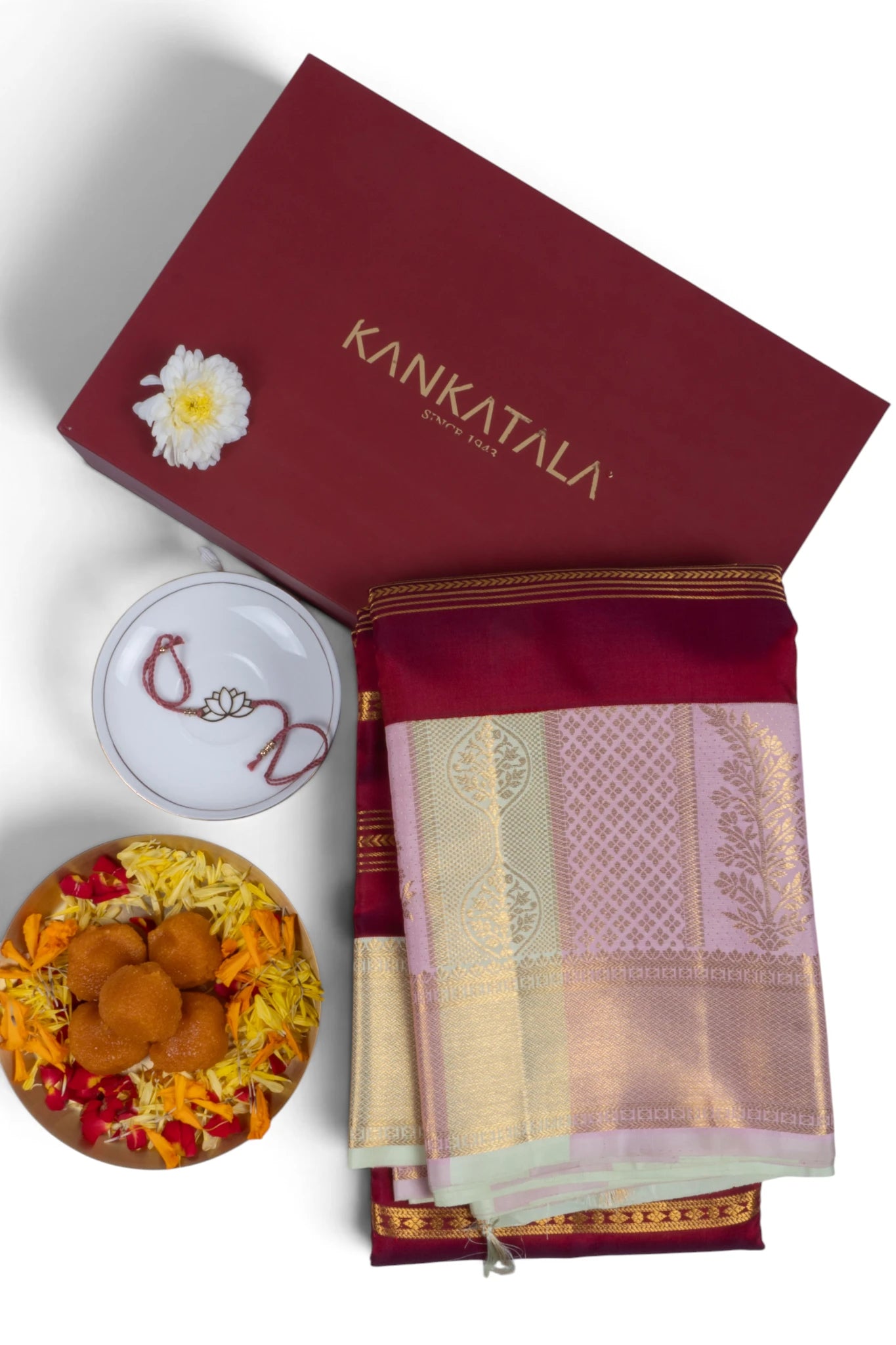 Kanchipuram Silk Lines Maroon Saree With Gift Box And Rakhi