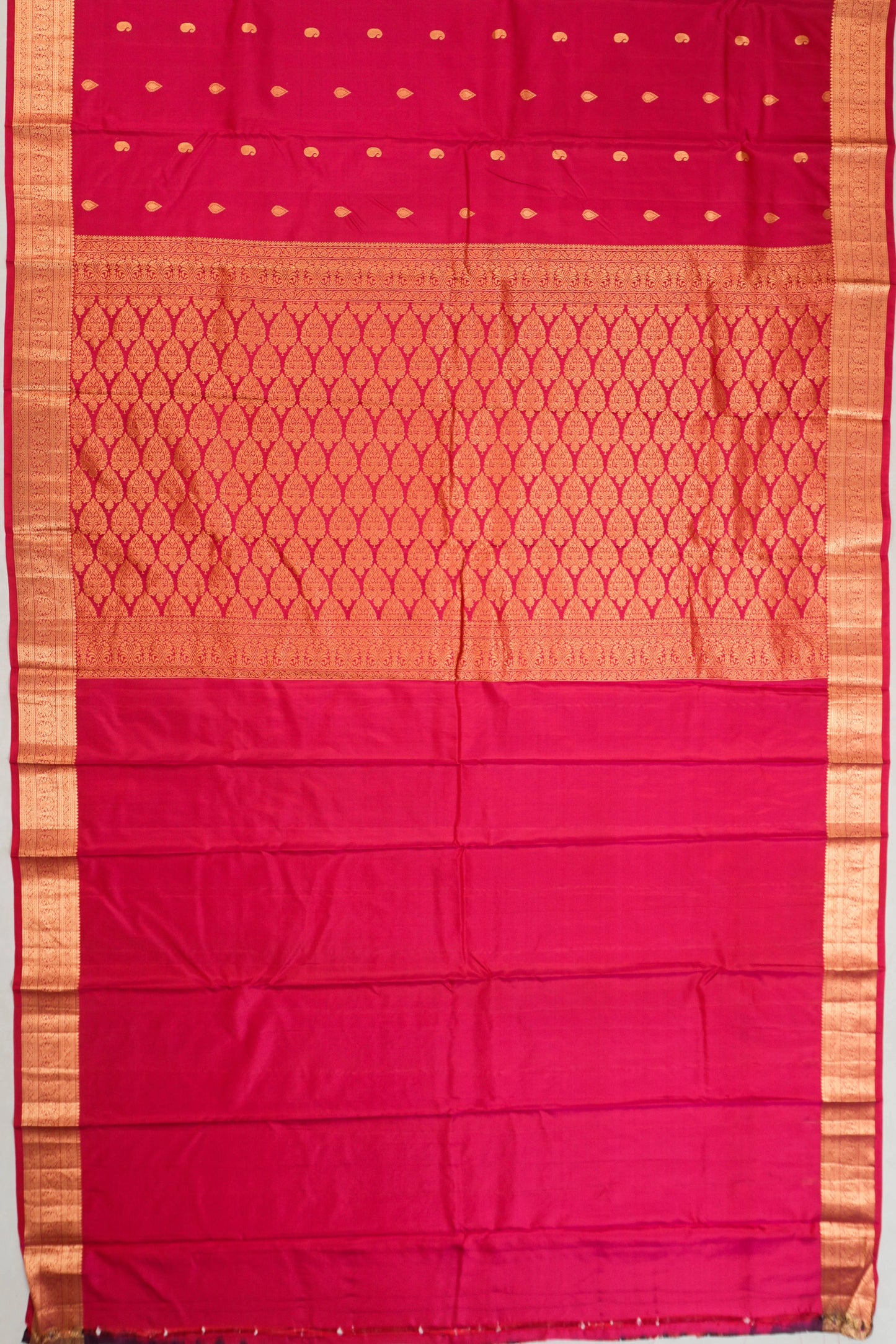 Taranga Kanchi Silk Butta Red Saree
