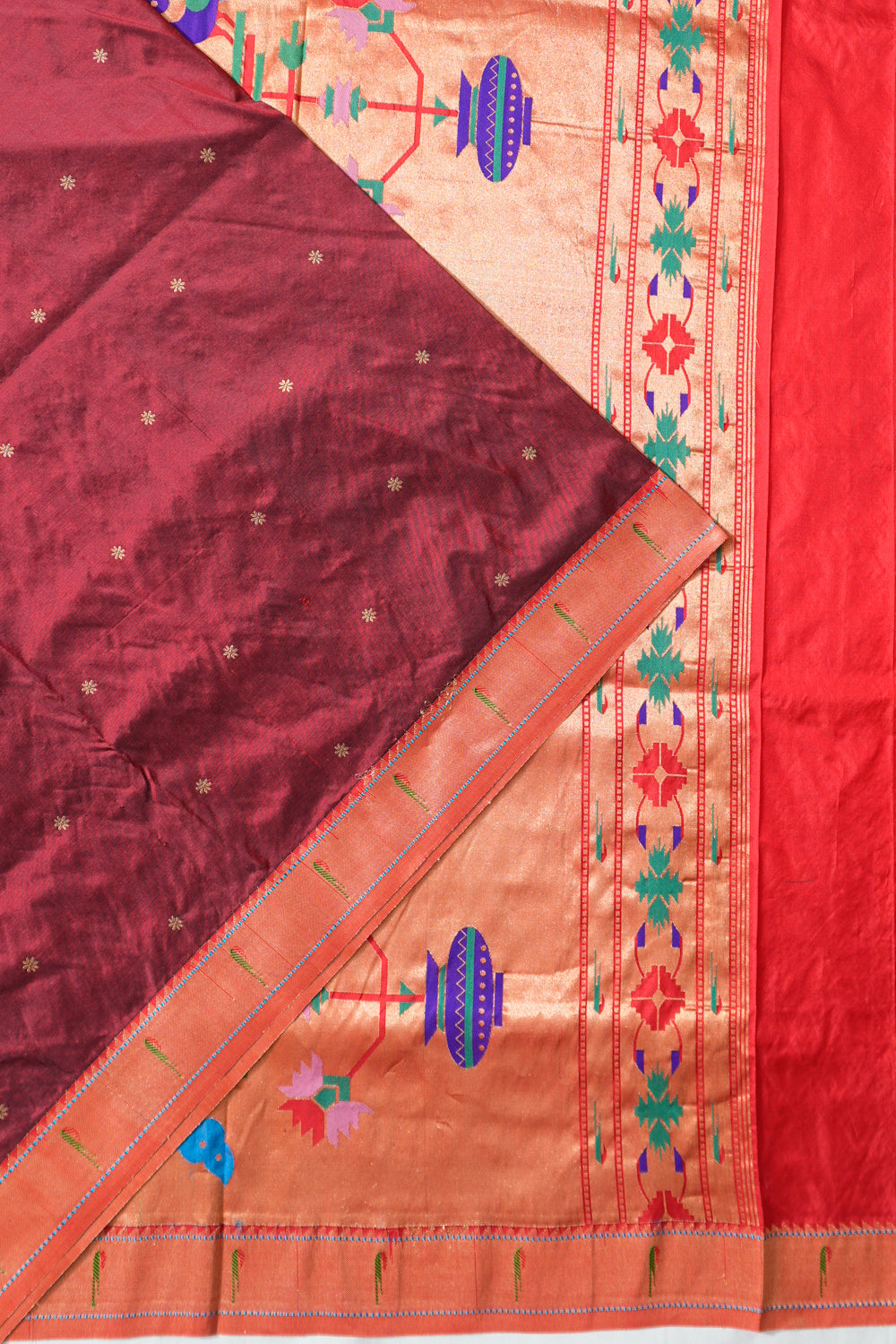 Muniya Silk Butta Maroon Saree With Single Muniya Border