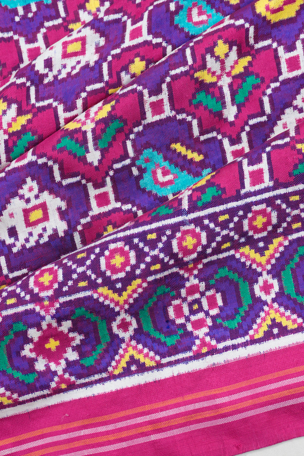 Patan Patola Silk Double Ikat 4 Figure Blue And Pink Saree