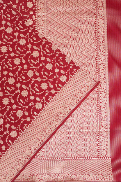 Vaanya Banaras Silk Brocade Red Saree
