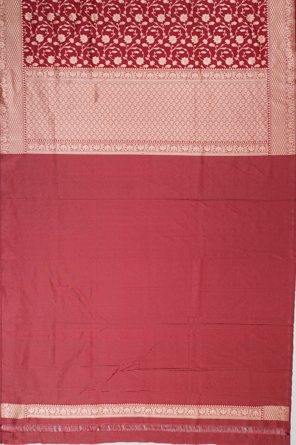 Vaanya Banaras Silk Brocade Red Saree