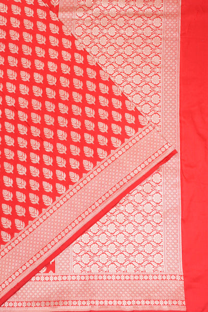 Vaanya Banaras Silk Brocade Red Saree