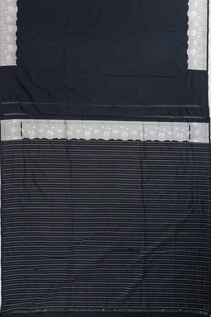 Vaanya Banaras Silk Plain Black Saree