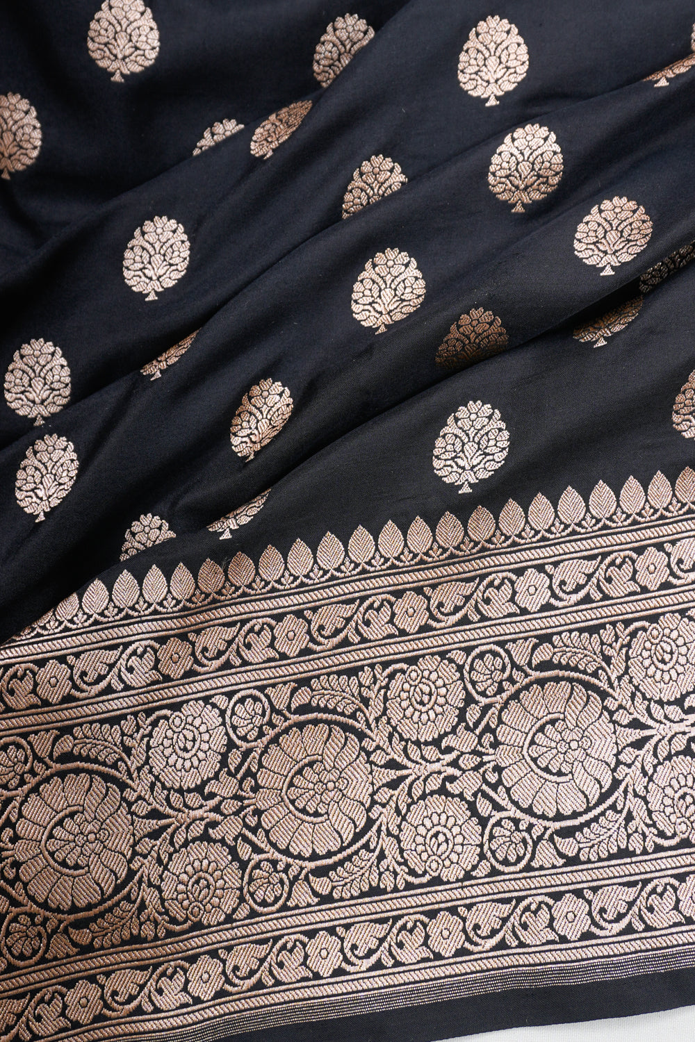 Vaanya Banaras Silk Butta Black Saree
