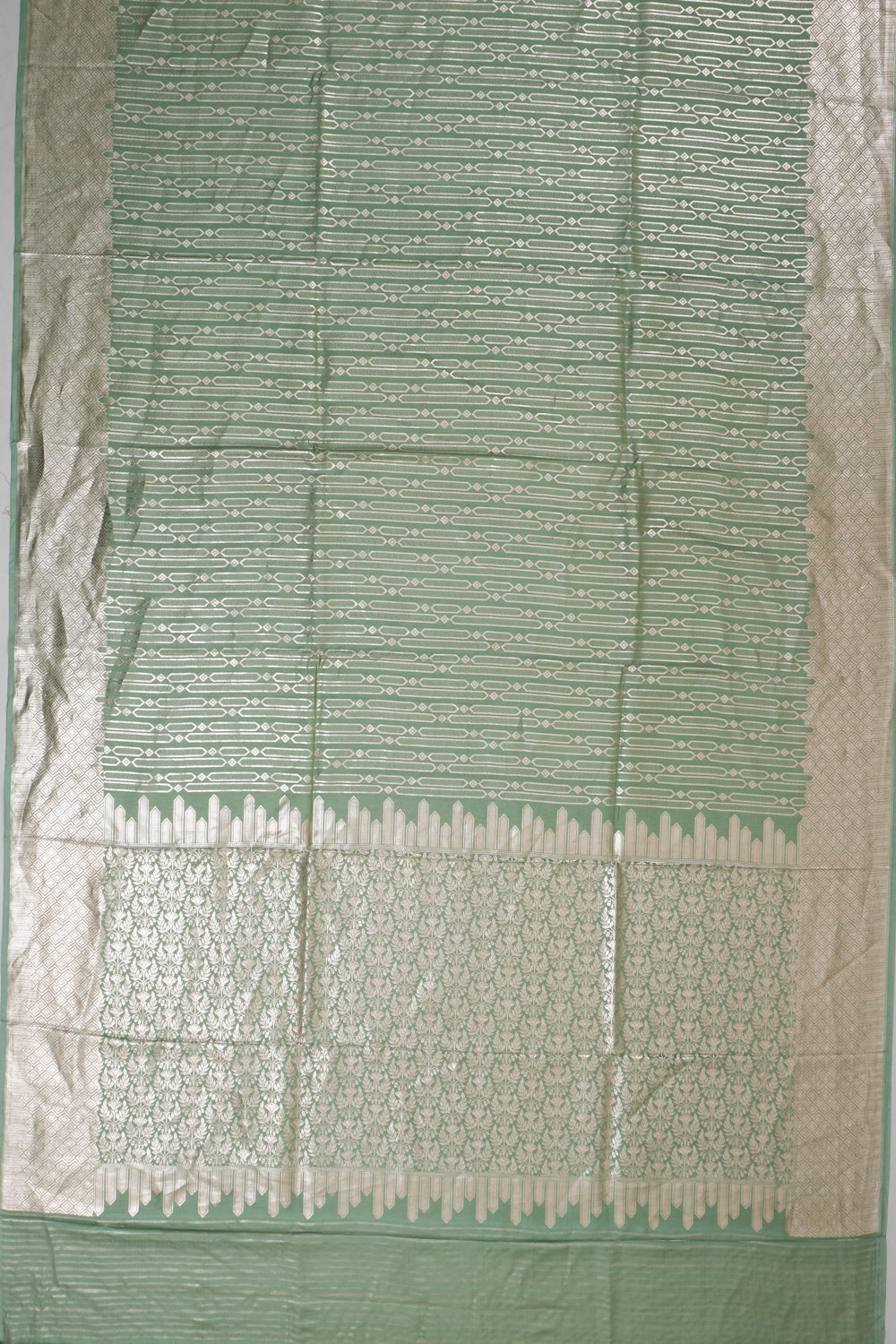 Vaanya Banaras Silk Brocade Green Saree