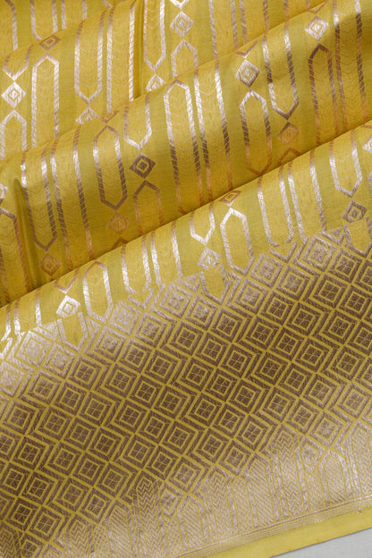 Vaanya Banaras Silk Brocade Green Saree
