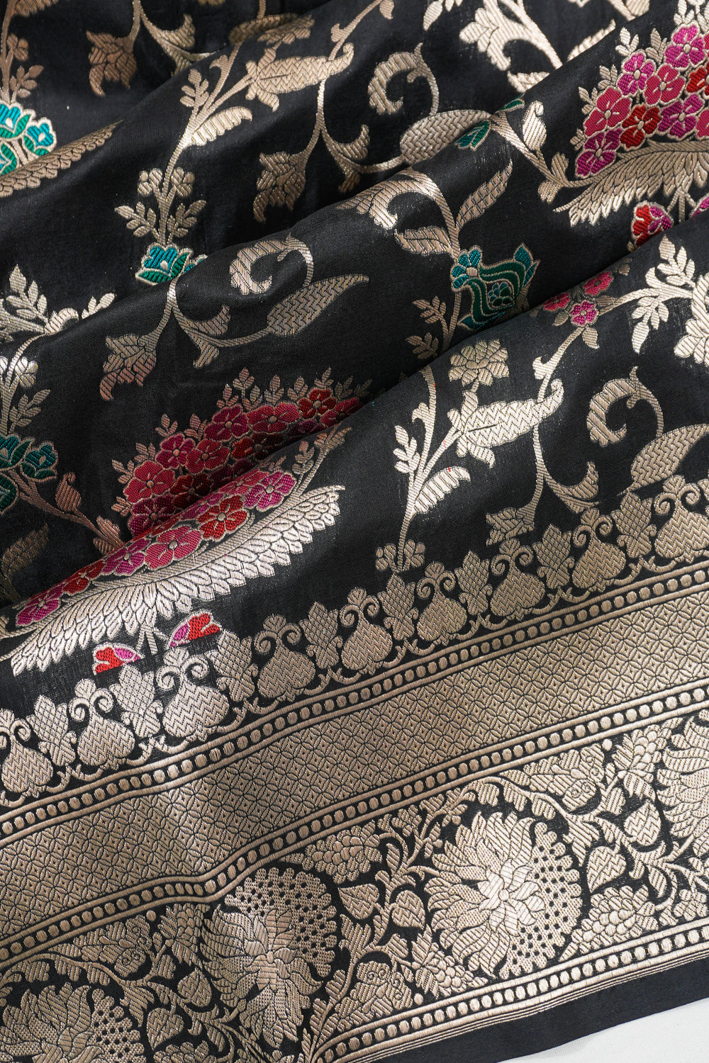 Vaanya Banaras Silk Jaal Black Saree