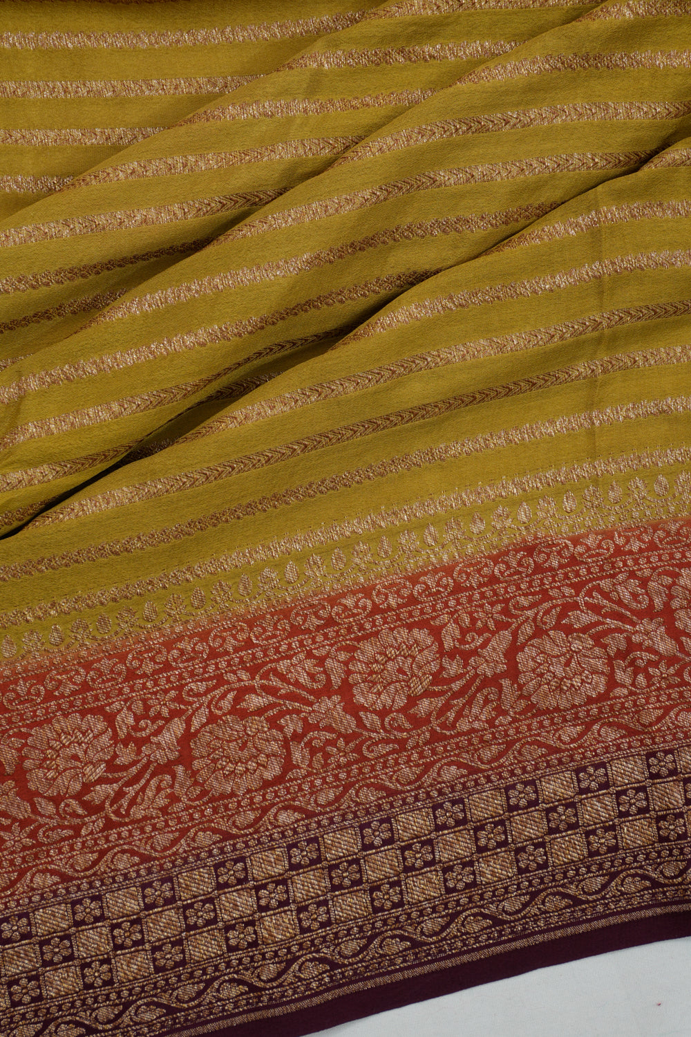 Vaanya Banaras Georgette Brocade Green Saree