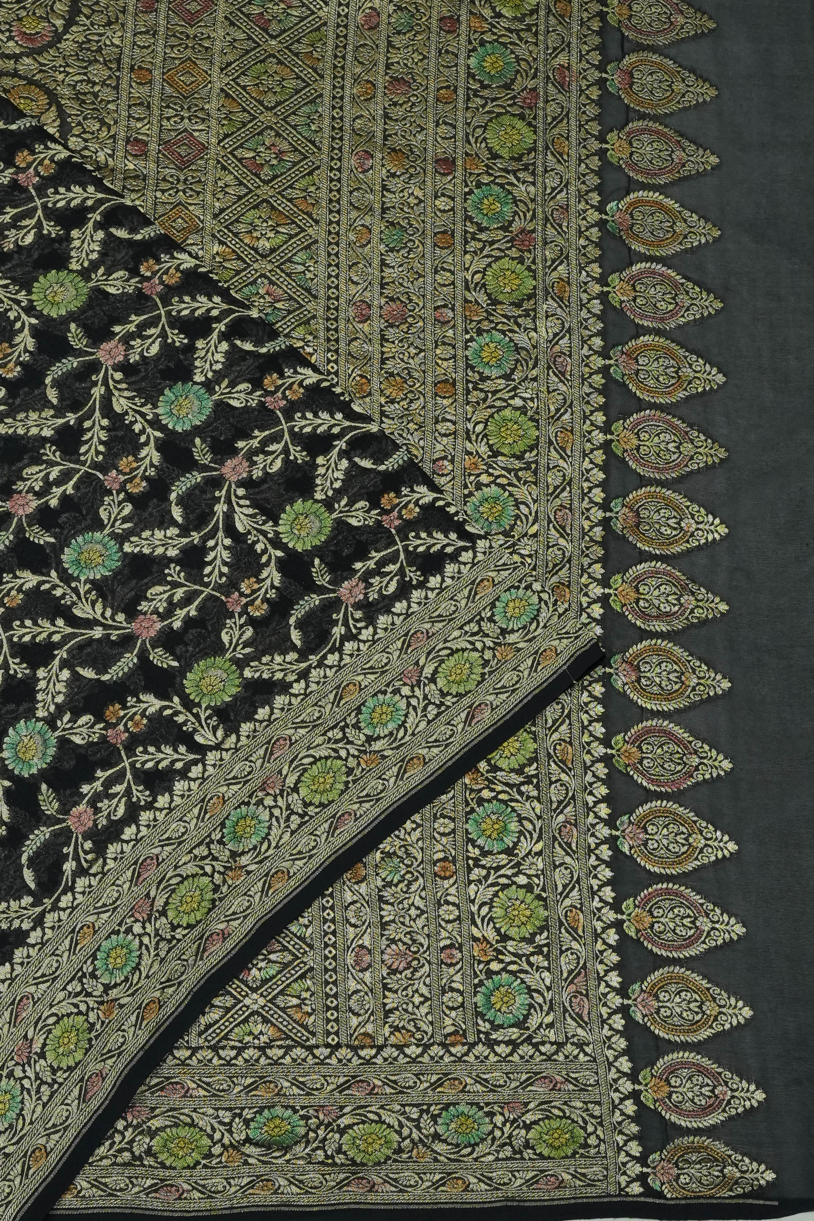 Vaanya Banaras Georgette Brocade Black Saree