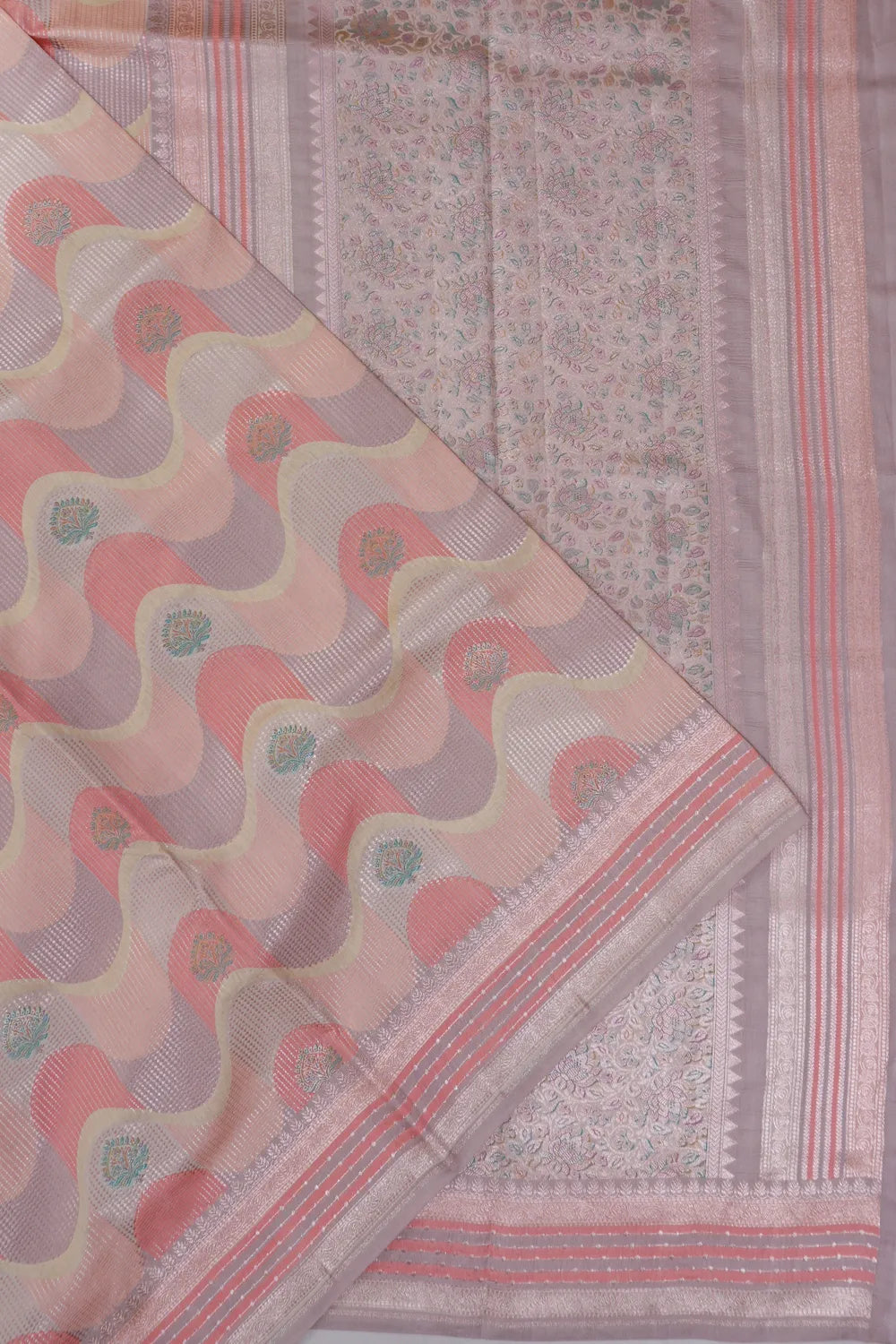 Vaanya Banaras Silk Brocade Peach Saree