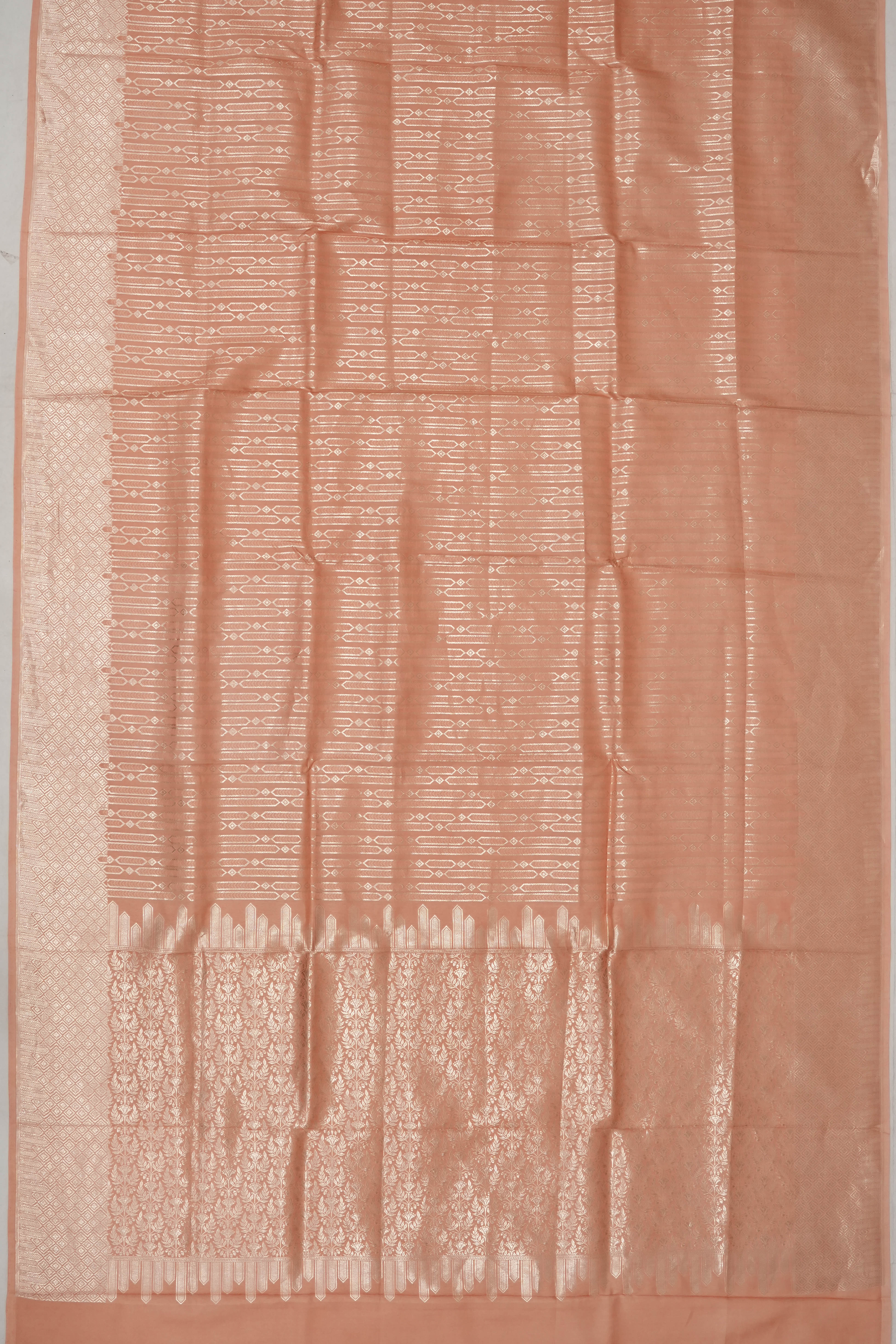 Vaanya Banaras Silk Brocade Peach Saree