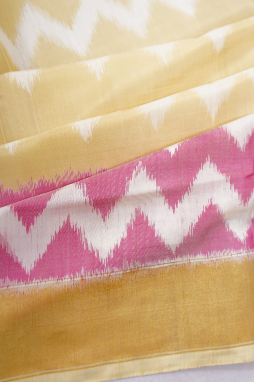 Rajkot Patola Silk Ikat Zig Zag Lines Cream And Pink Saree