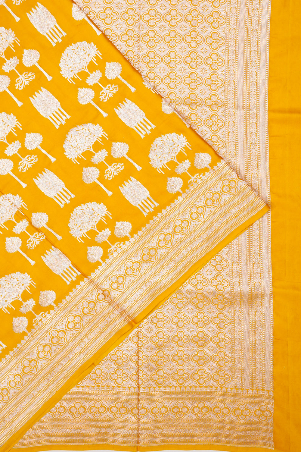 Vaanya Banaras Silk Brocade Yellow Saree