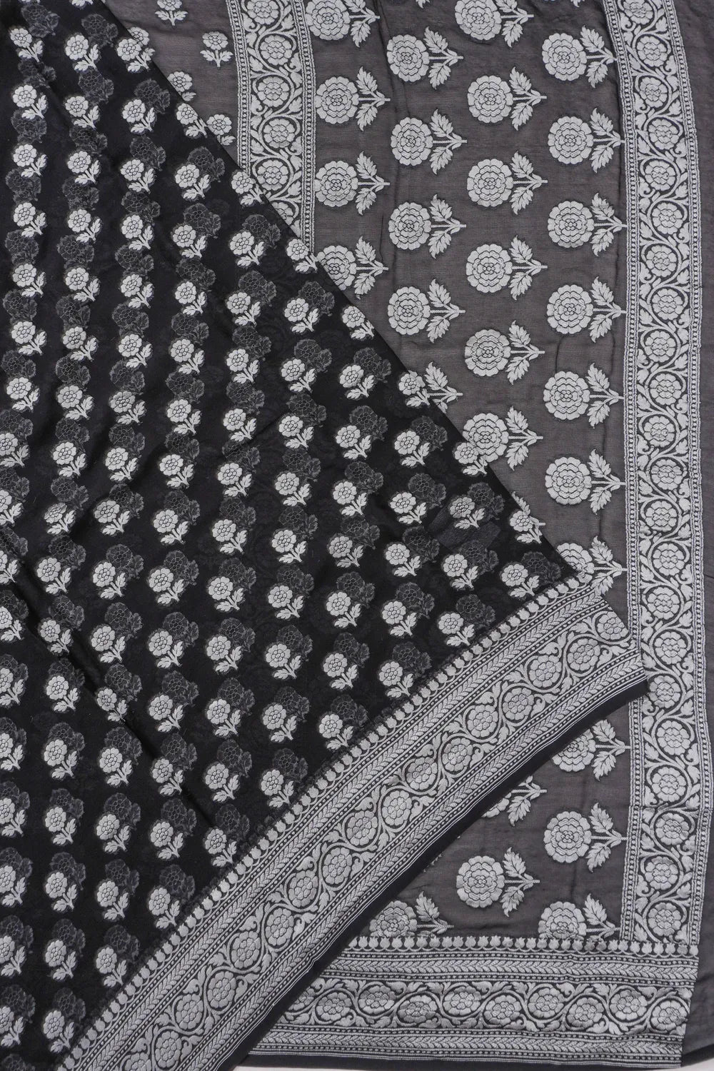 Vaanya Banaras Georgette Brocade Black Saree