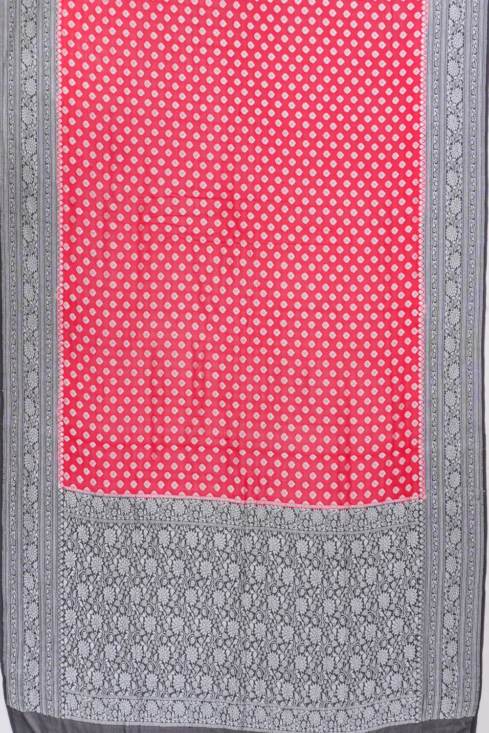 Vaanya Banaras Georgette Brocade Red Saree