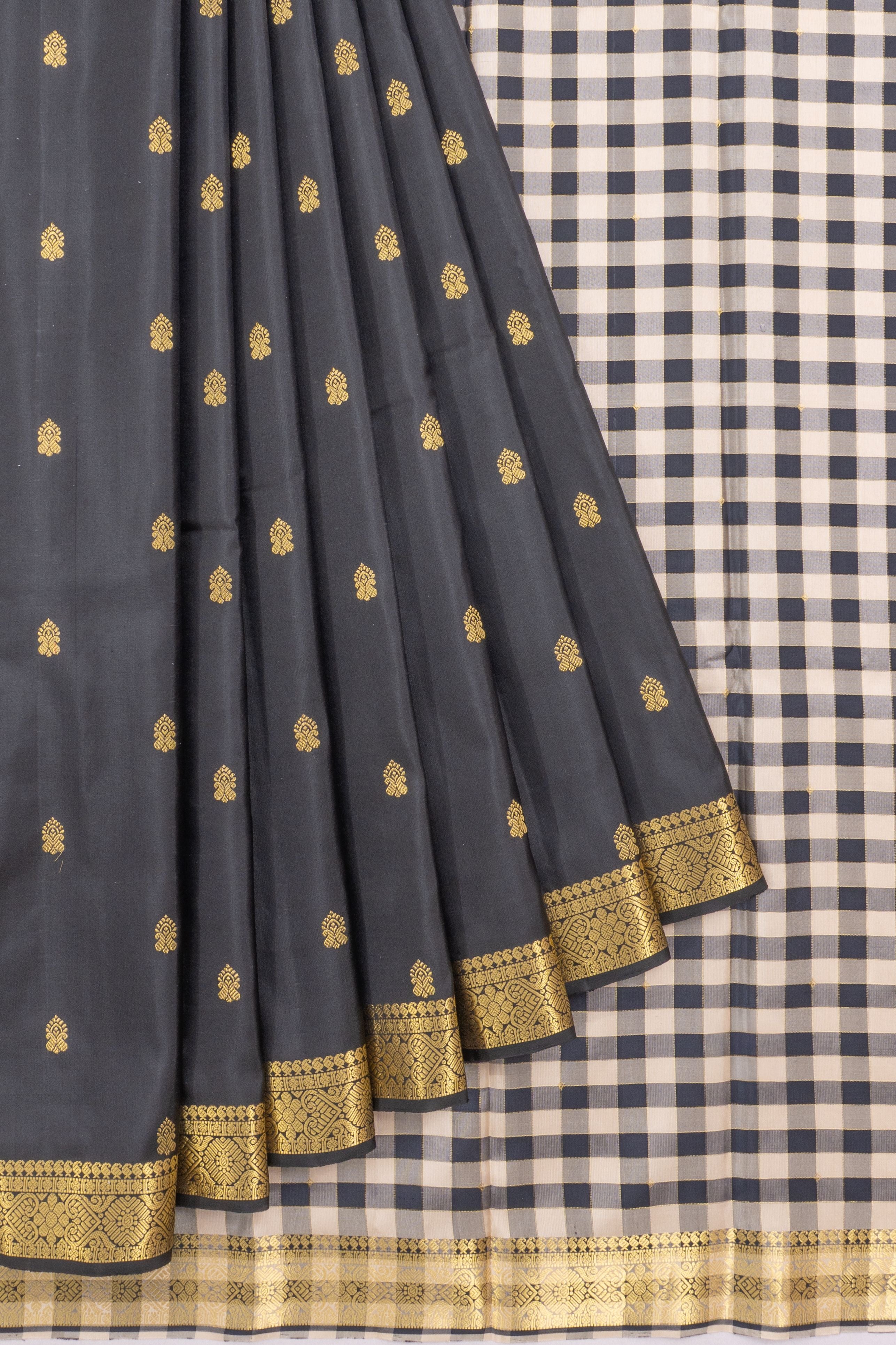 Gadwal Silk Butta Black Saree