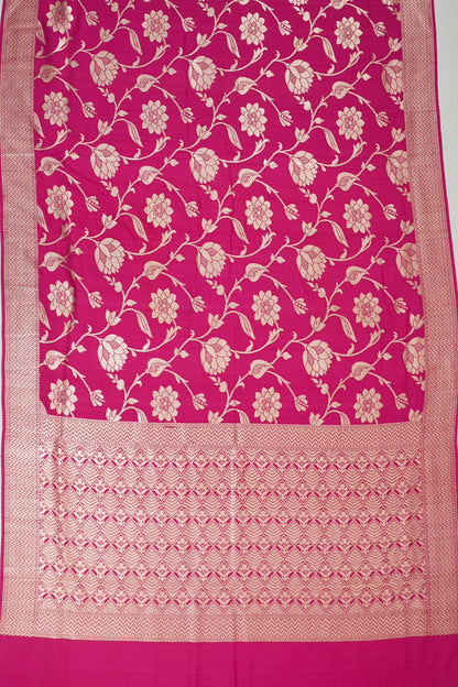 Vaanya Banaras Silk Brocade Green Saree