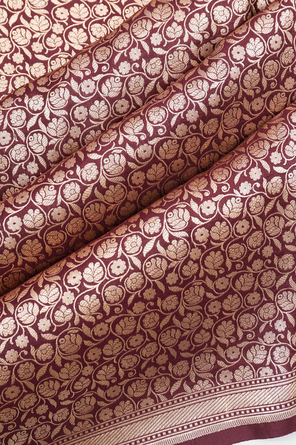 Vaanya Banaras Silk Brocade Maroon Saree