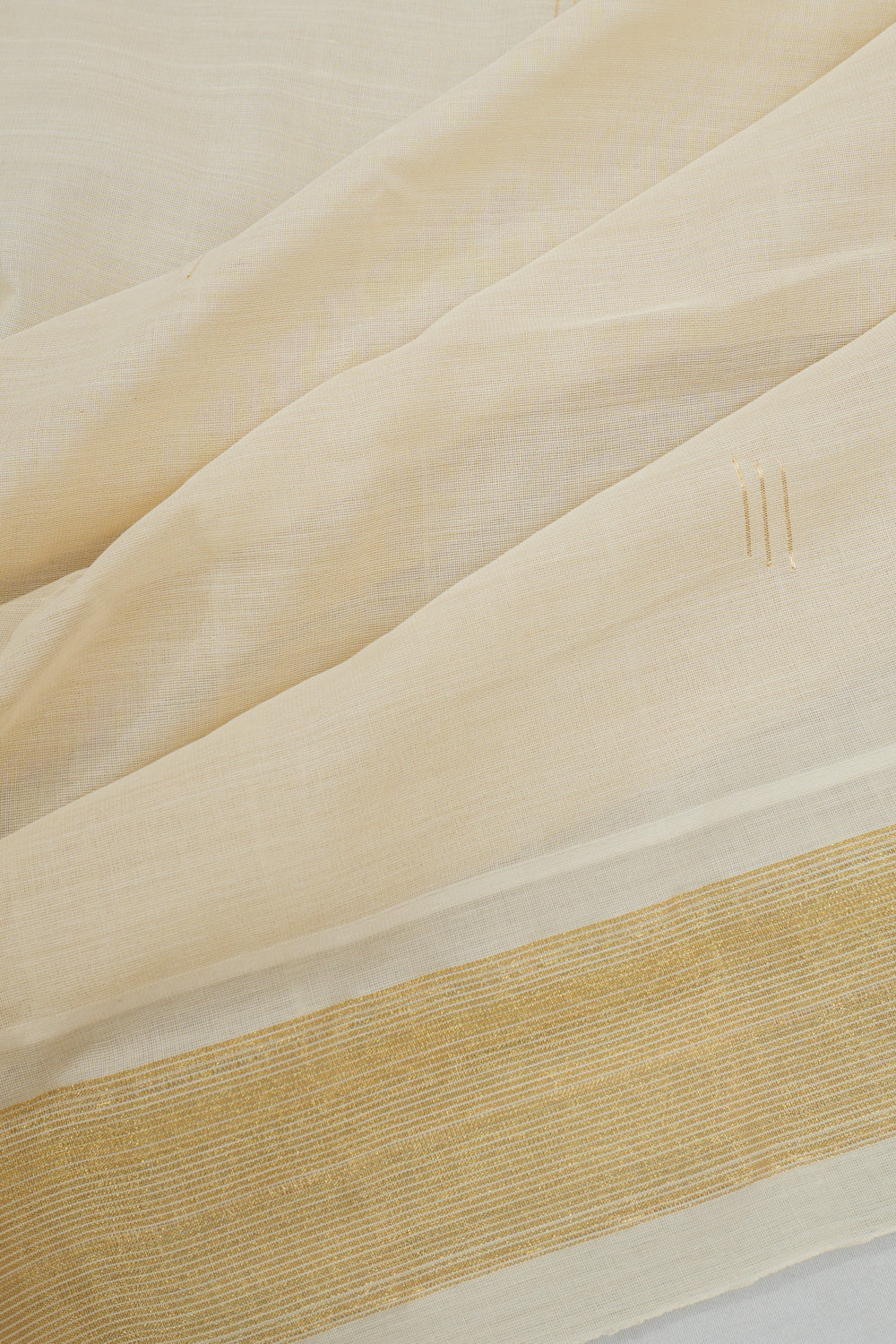 Paithani Cotton Butta Cream Saree