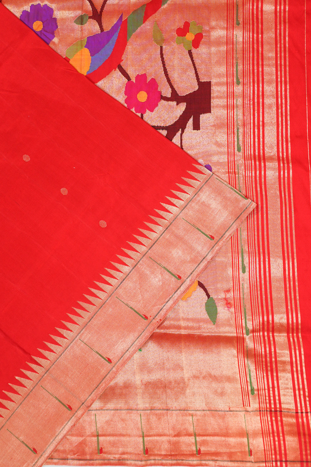Paithani Silk Butta Red Saree With Single Muniya Border