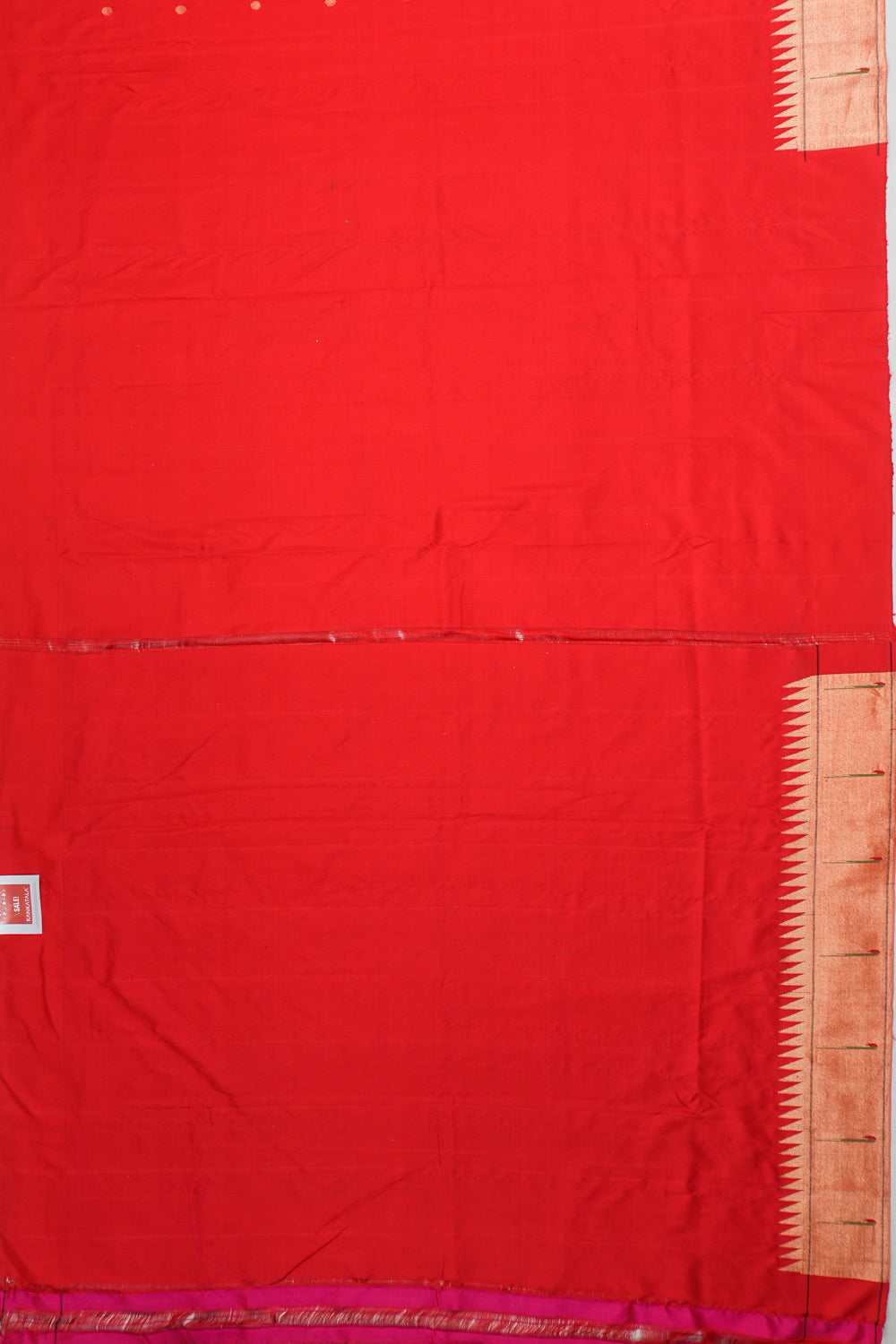 Paithani Silk Butta Red Saree With Single Muniya Border