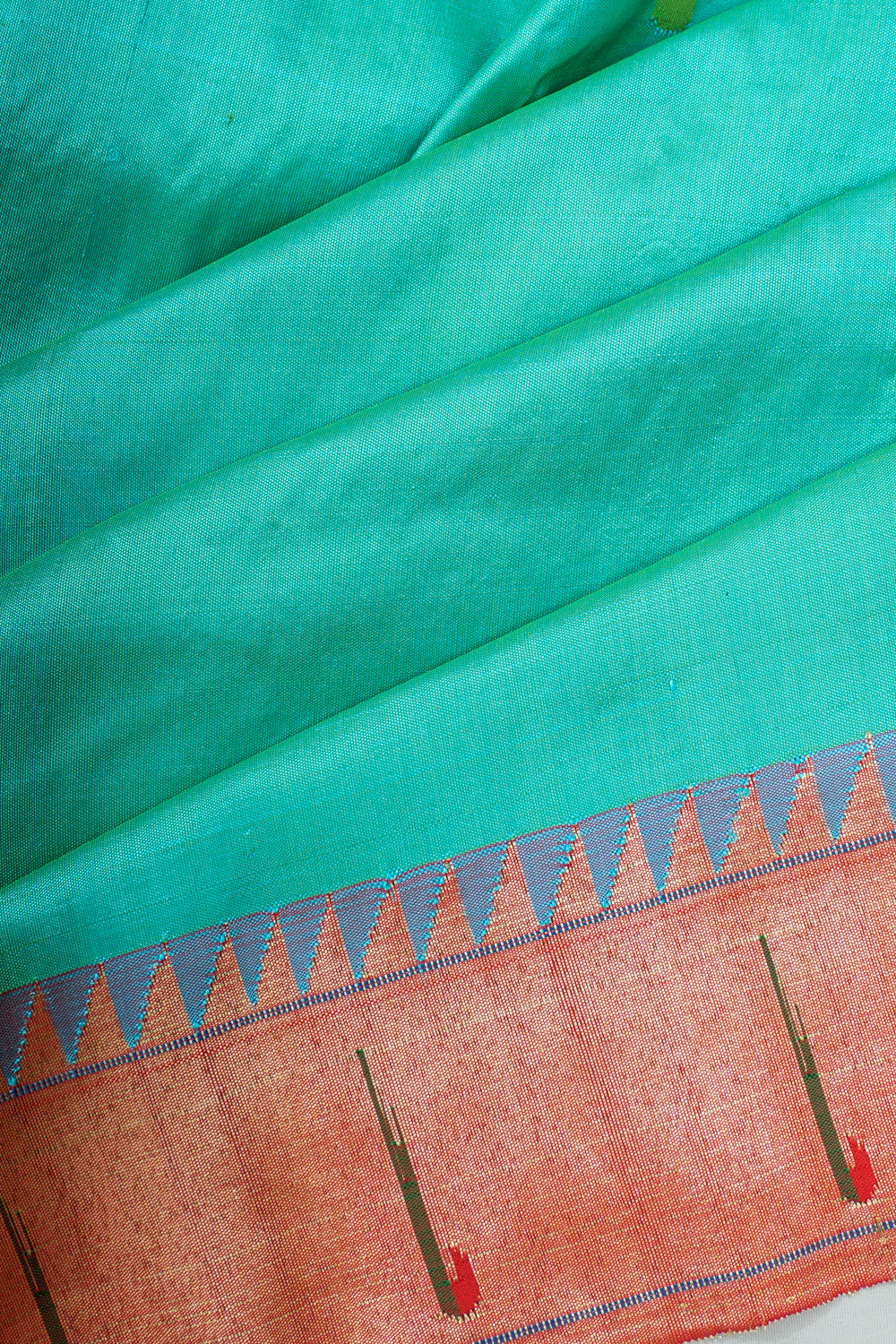Paithani Silk Butta Sky Blue Saree With Single Muniya Border