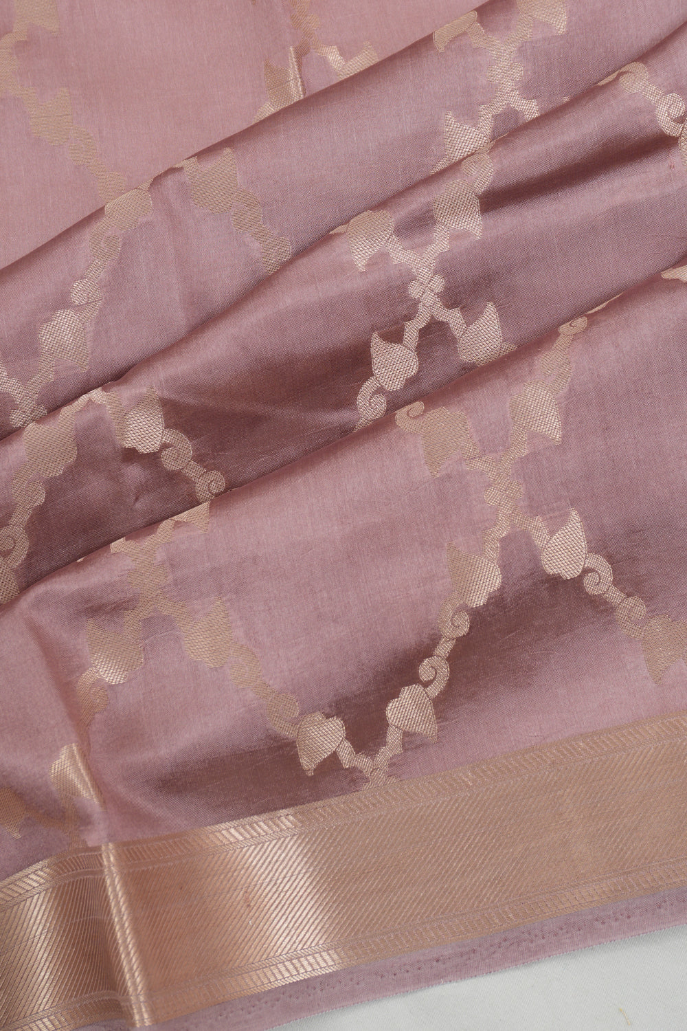 Vaanya Banaras Silk Brocade Lavender Saree