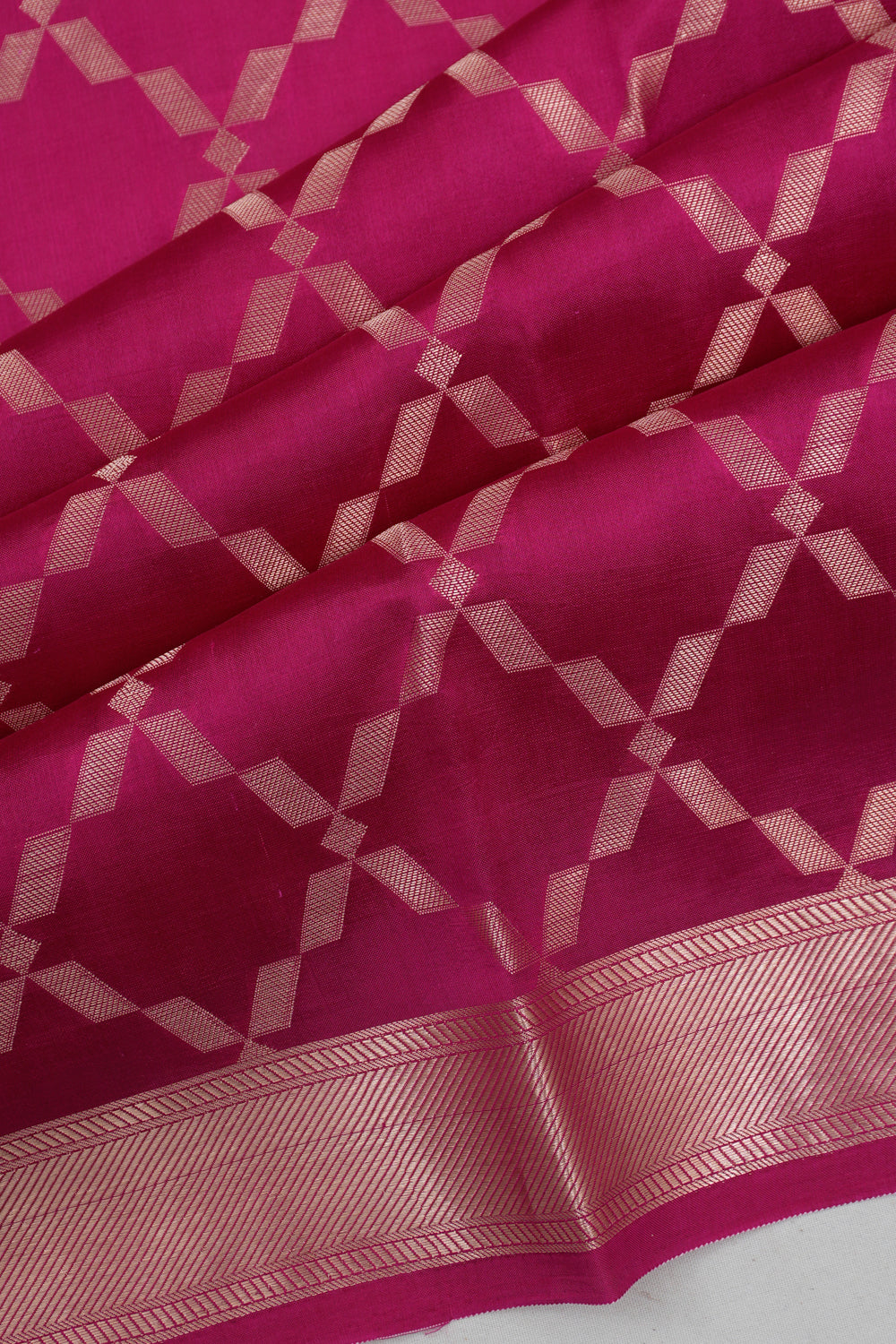 Vaanya Banaras Silk Brocade Pink Saree