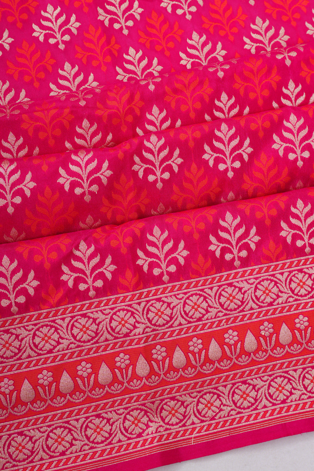 Vaanya Banaras Silk Brocade Pink Saree