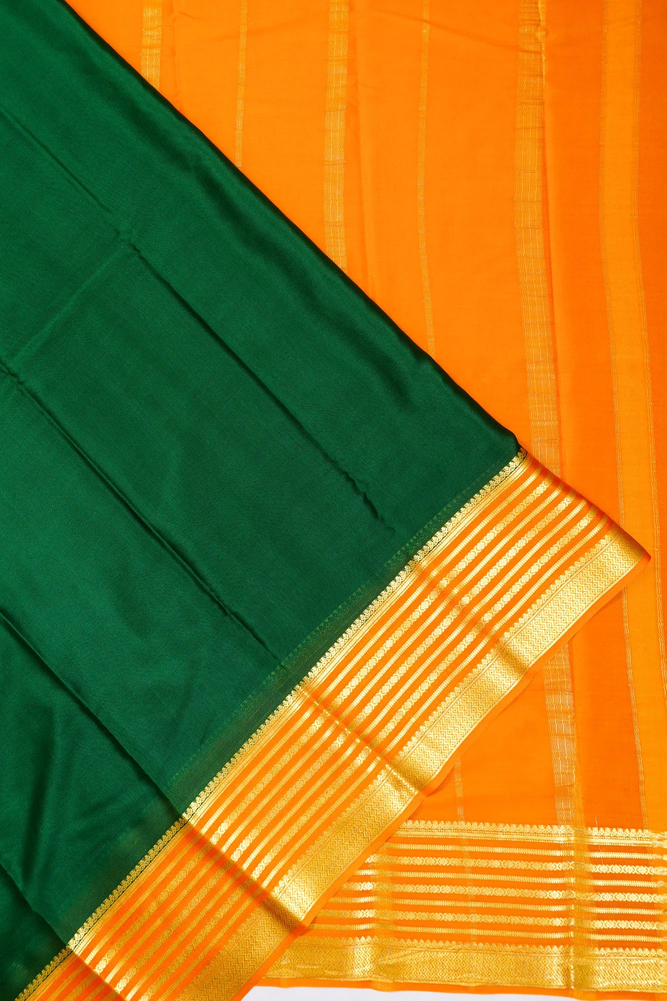 Mysore Silk Plain Bottle Green Saree
