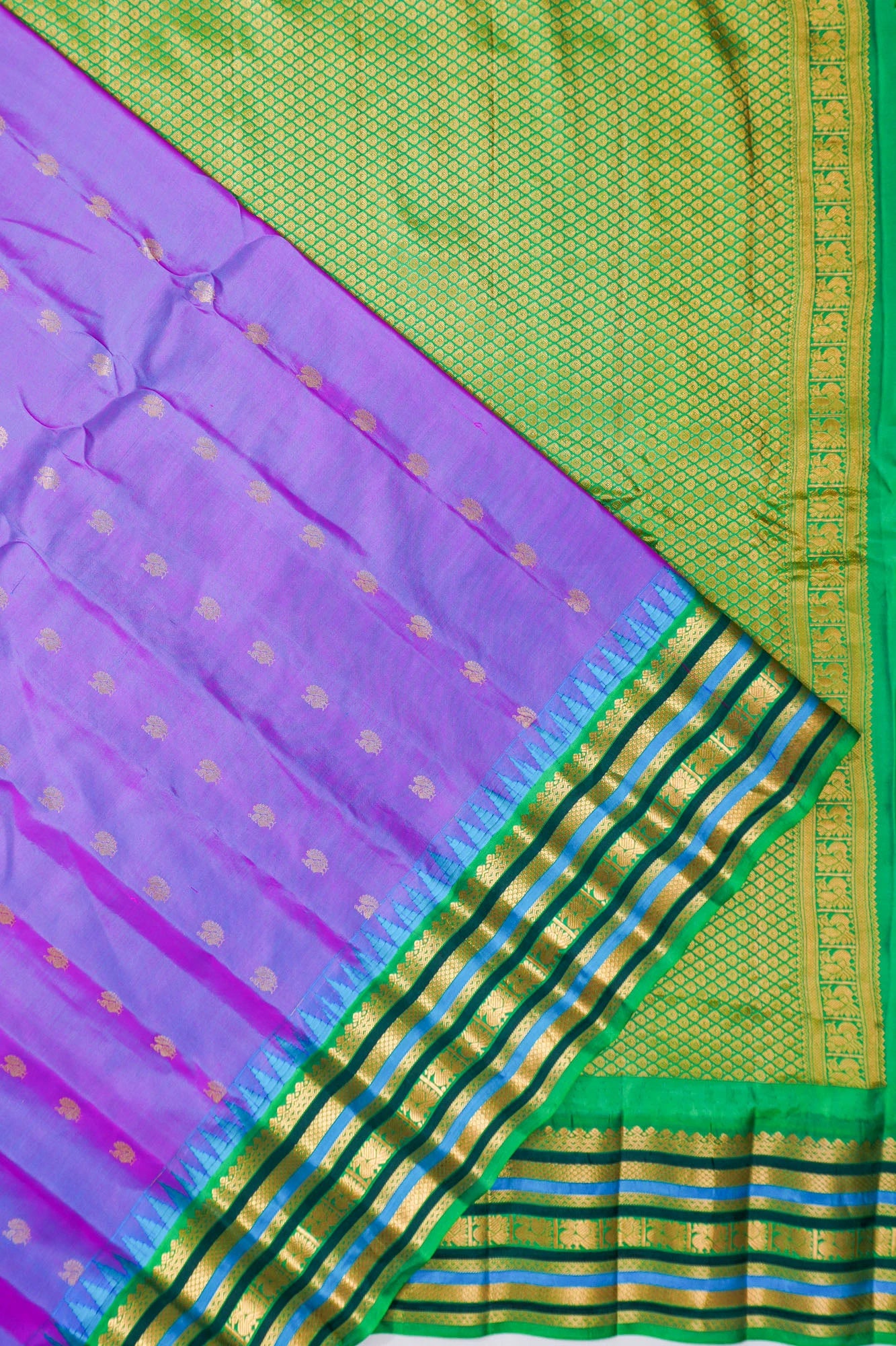Gadwal Silk Butta Purple Saree