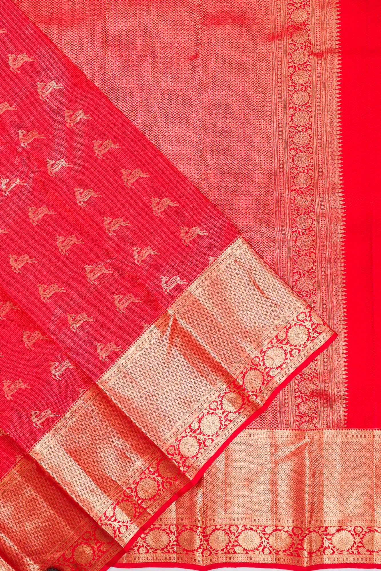 Taranga Kanchi Silk Checks And Butta Red Saree