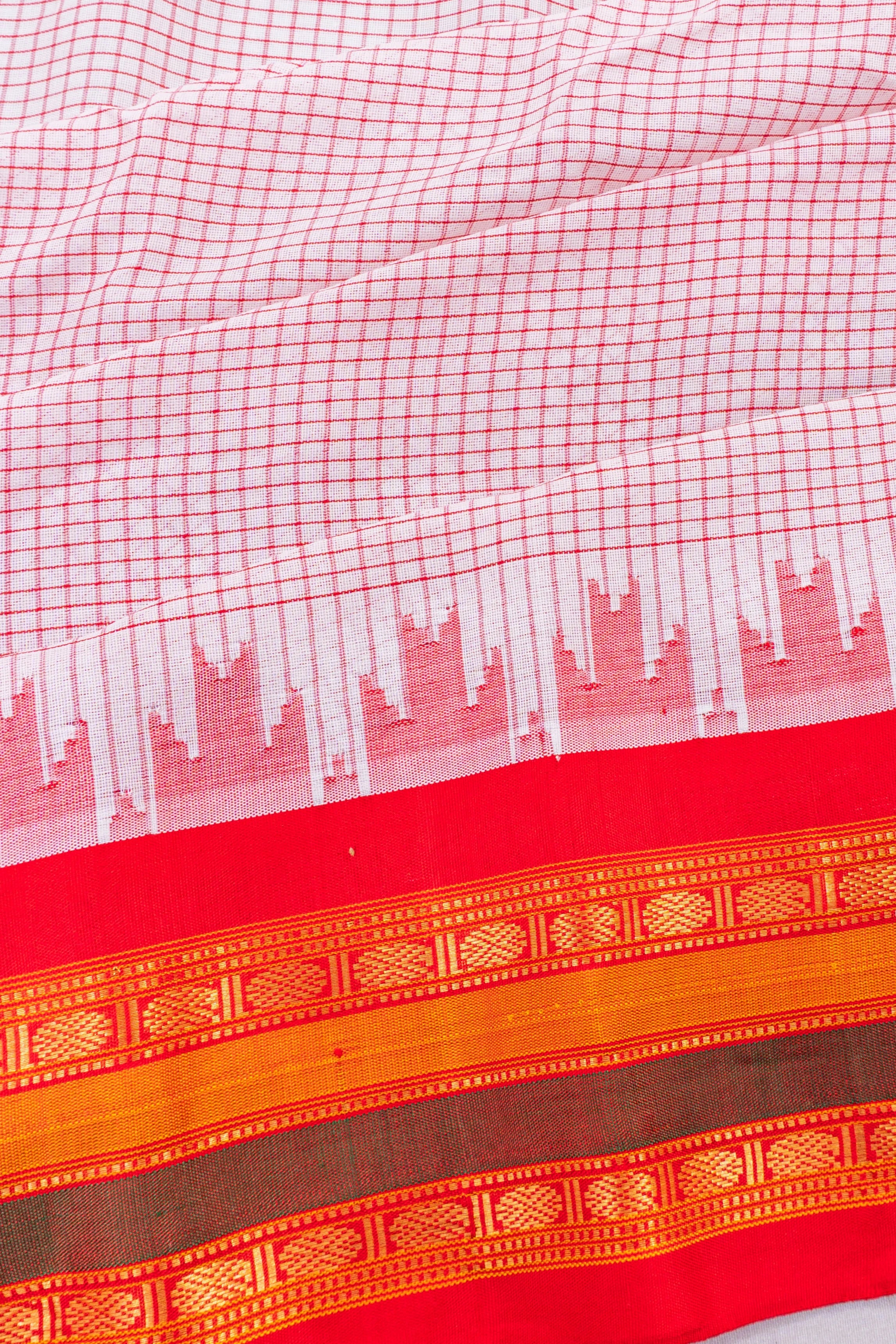 Gadwal Cotton Checks White Saree