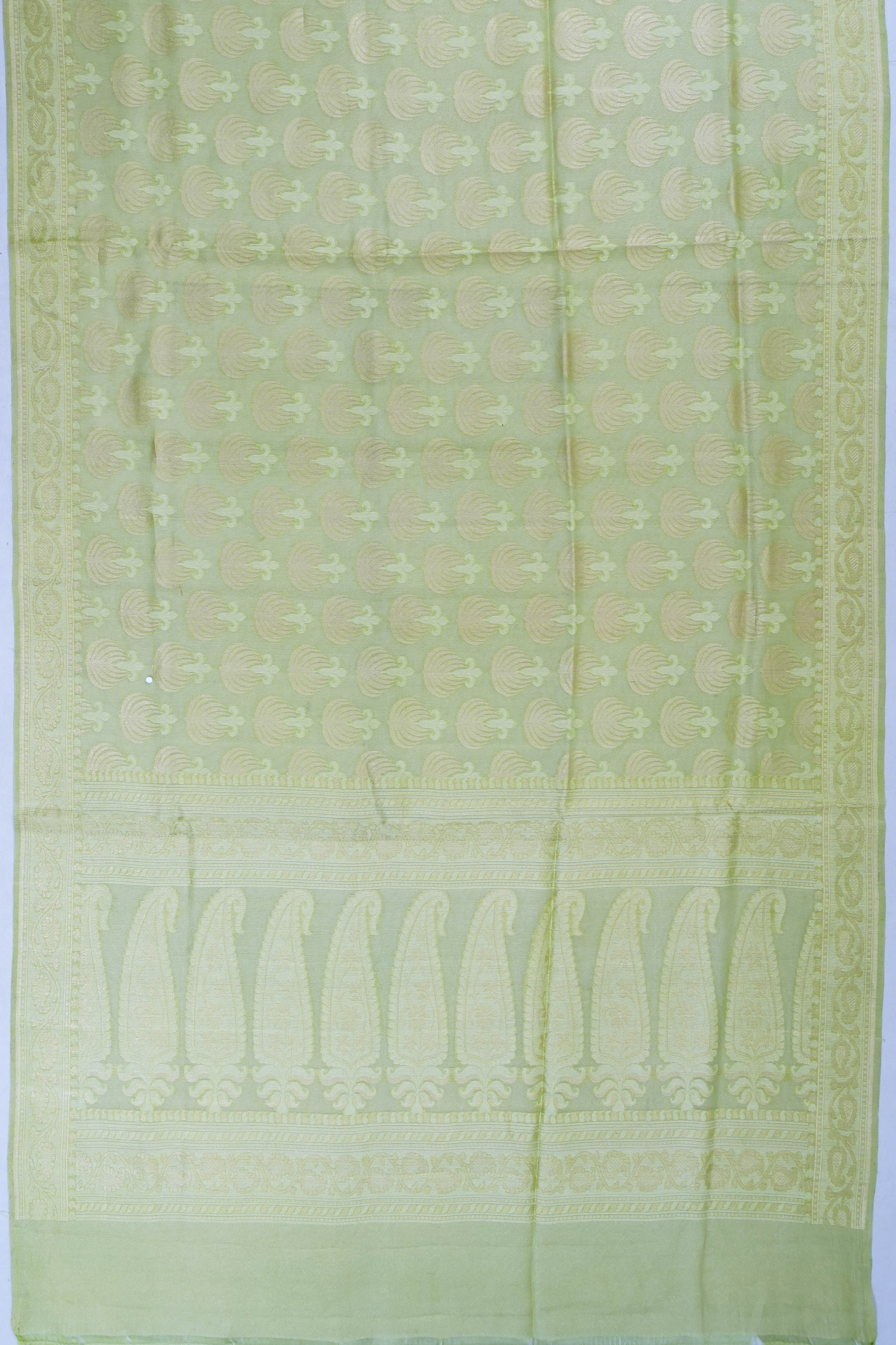 Vaanya Banaras Georgette Brocade Green Saree