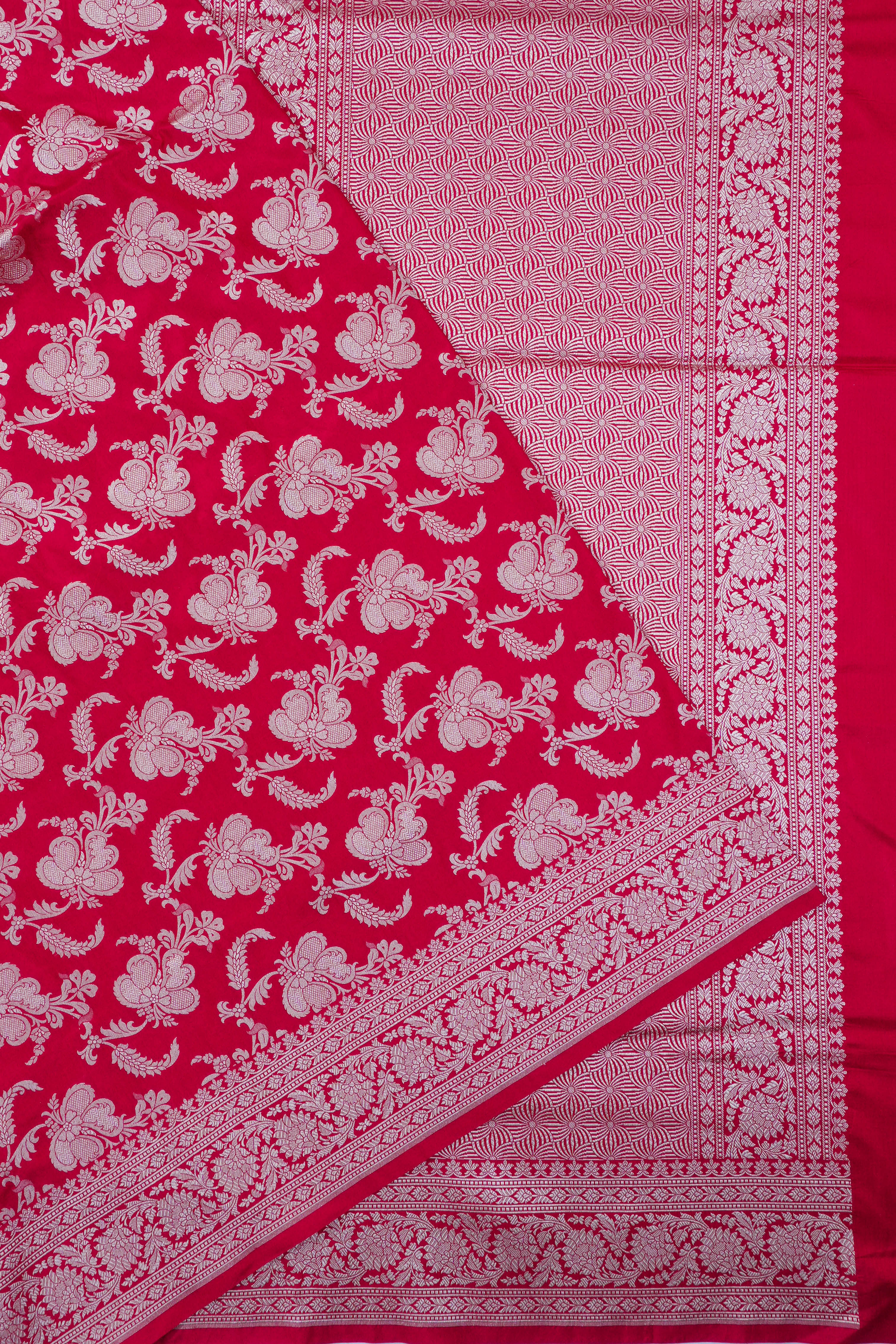 Vaanya Banaras Silk Brocade Red Saree